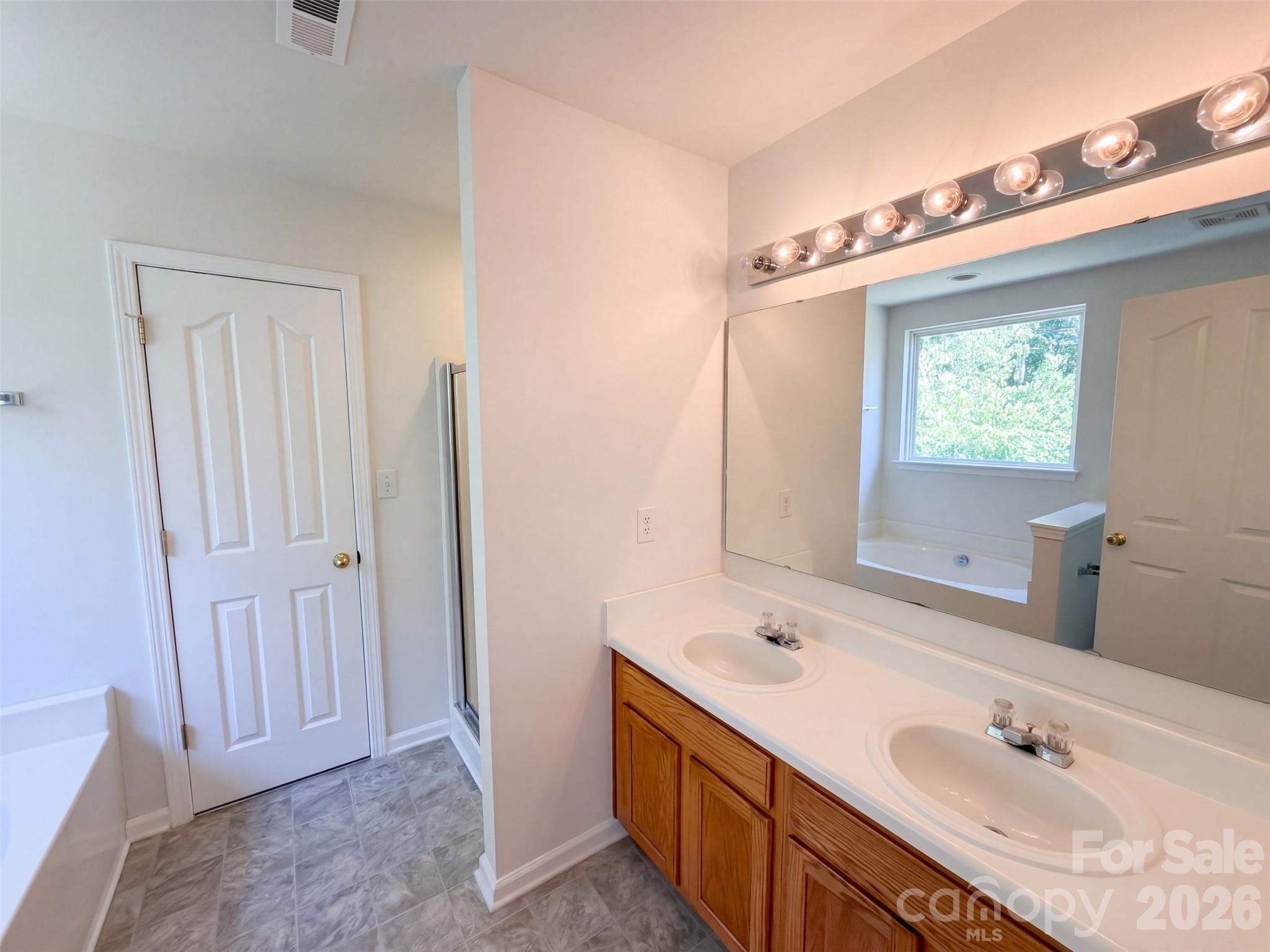4735 Nijinsky Court Property Photo 24