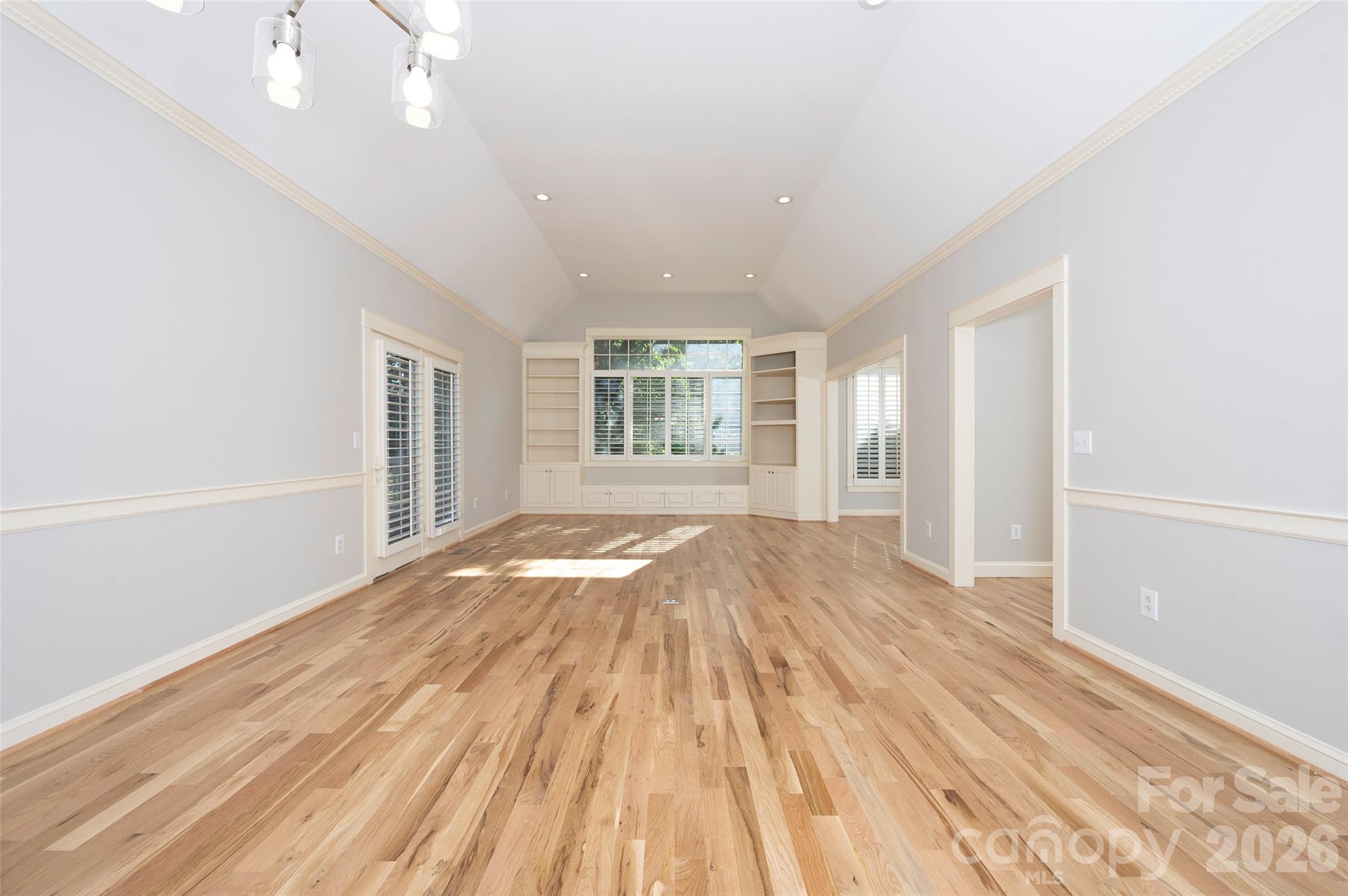119 Linden Place Property Photo 10