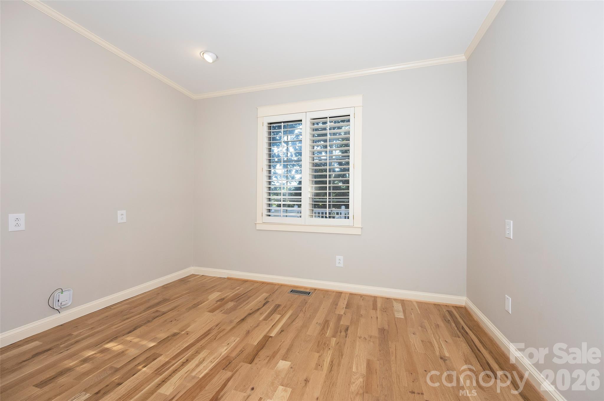 119 Linden Place Property Photo 19
