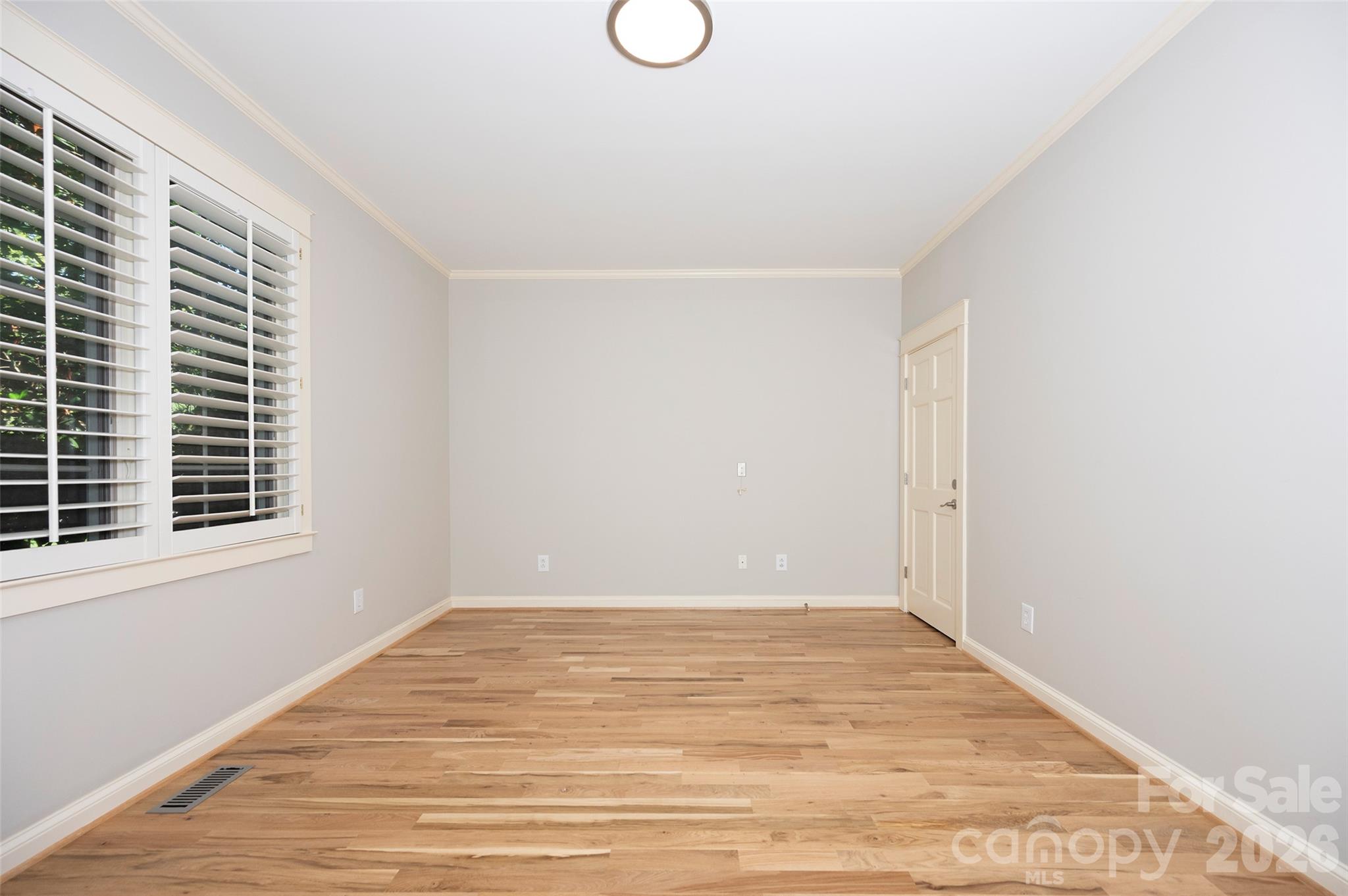 119 Linden Place Property Photo 20