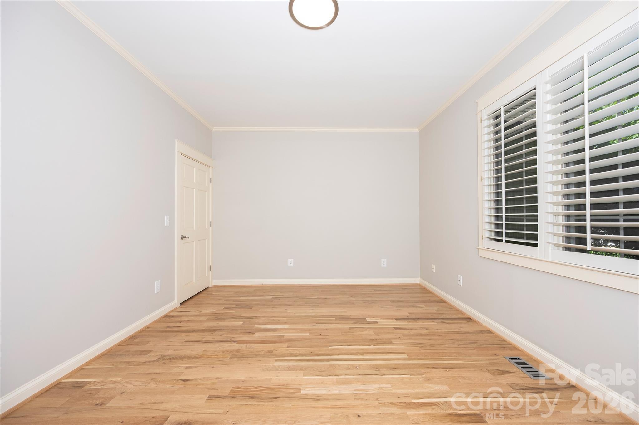 119 Linden Place Property Photo 22