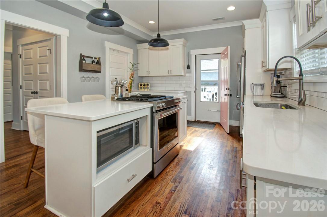 1416 Parkwood Avenue Property Photo 4