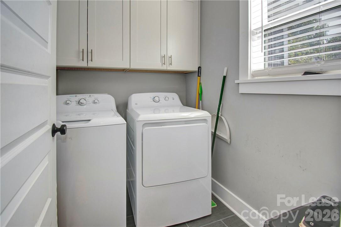 1416 Parkwood Avenue Property Photo 21