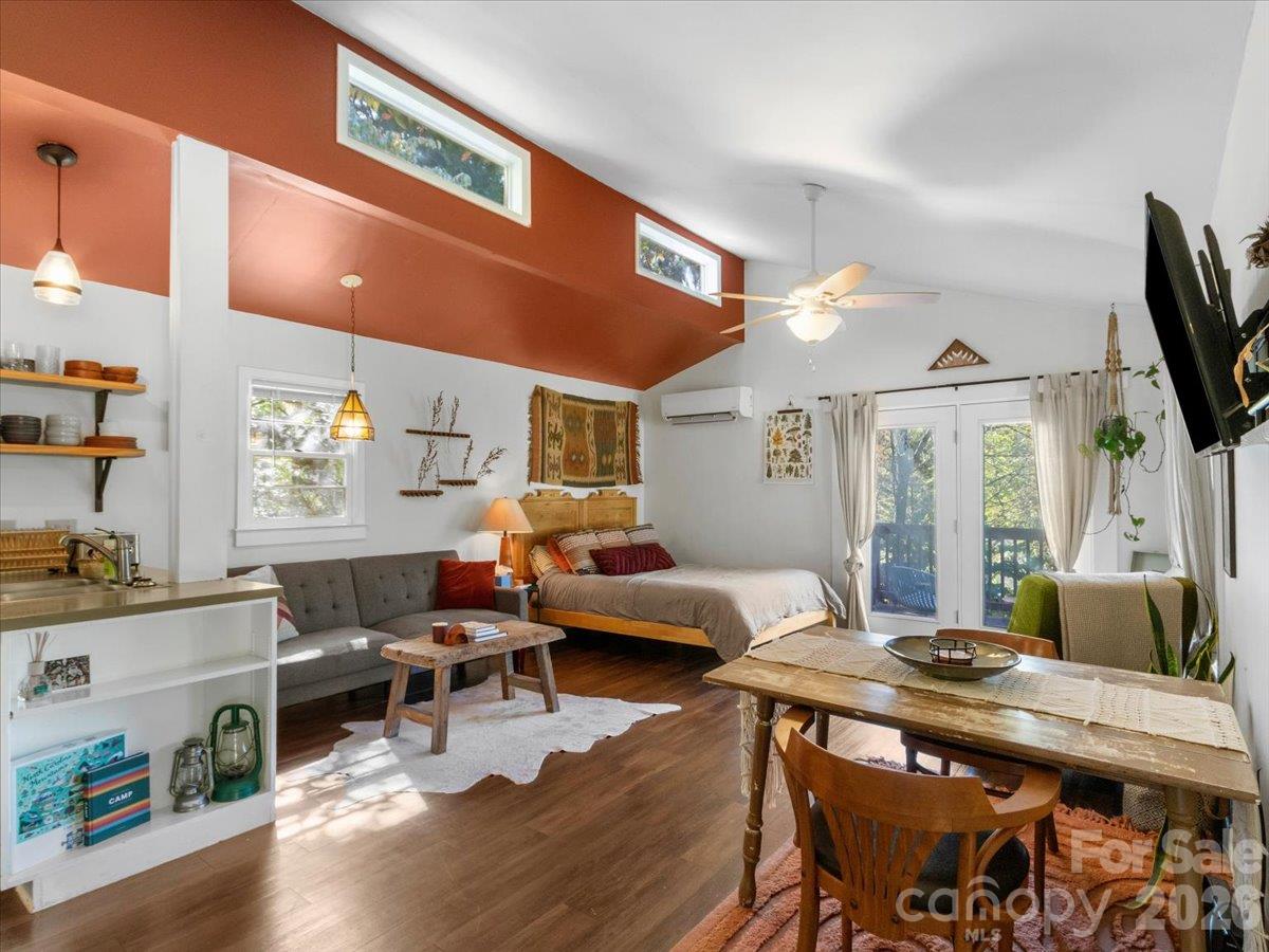 75 Eula Ray Road Property Photo 3