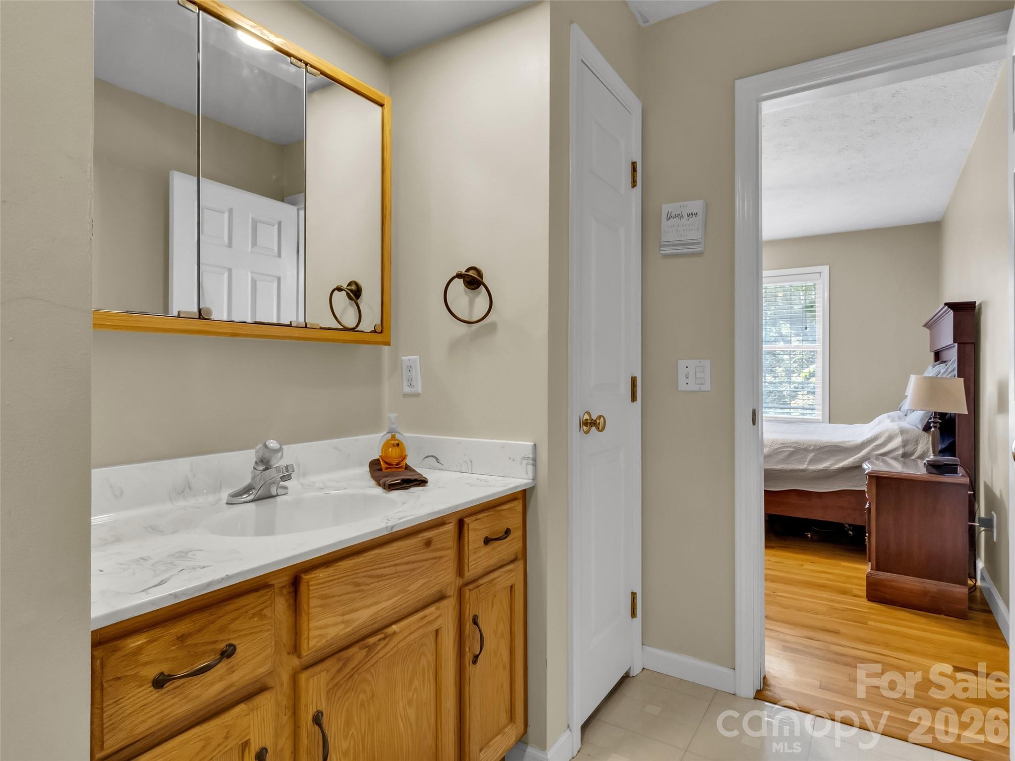 21 Eden Lane #25 Property Photo 16