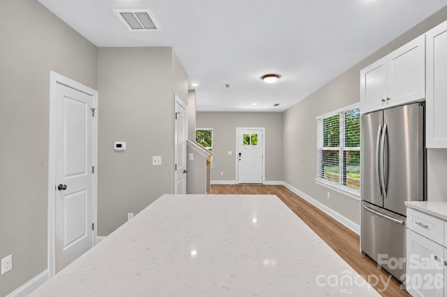 3533 Avalon Avenue Property Photo 8