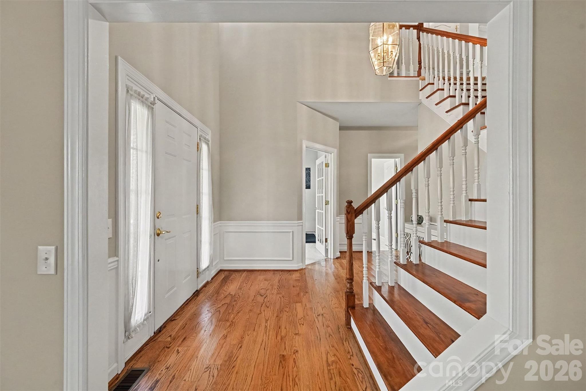 5523 Tullamore Lane Property Photo 3