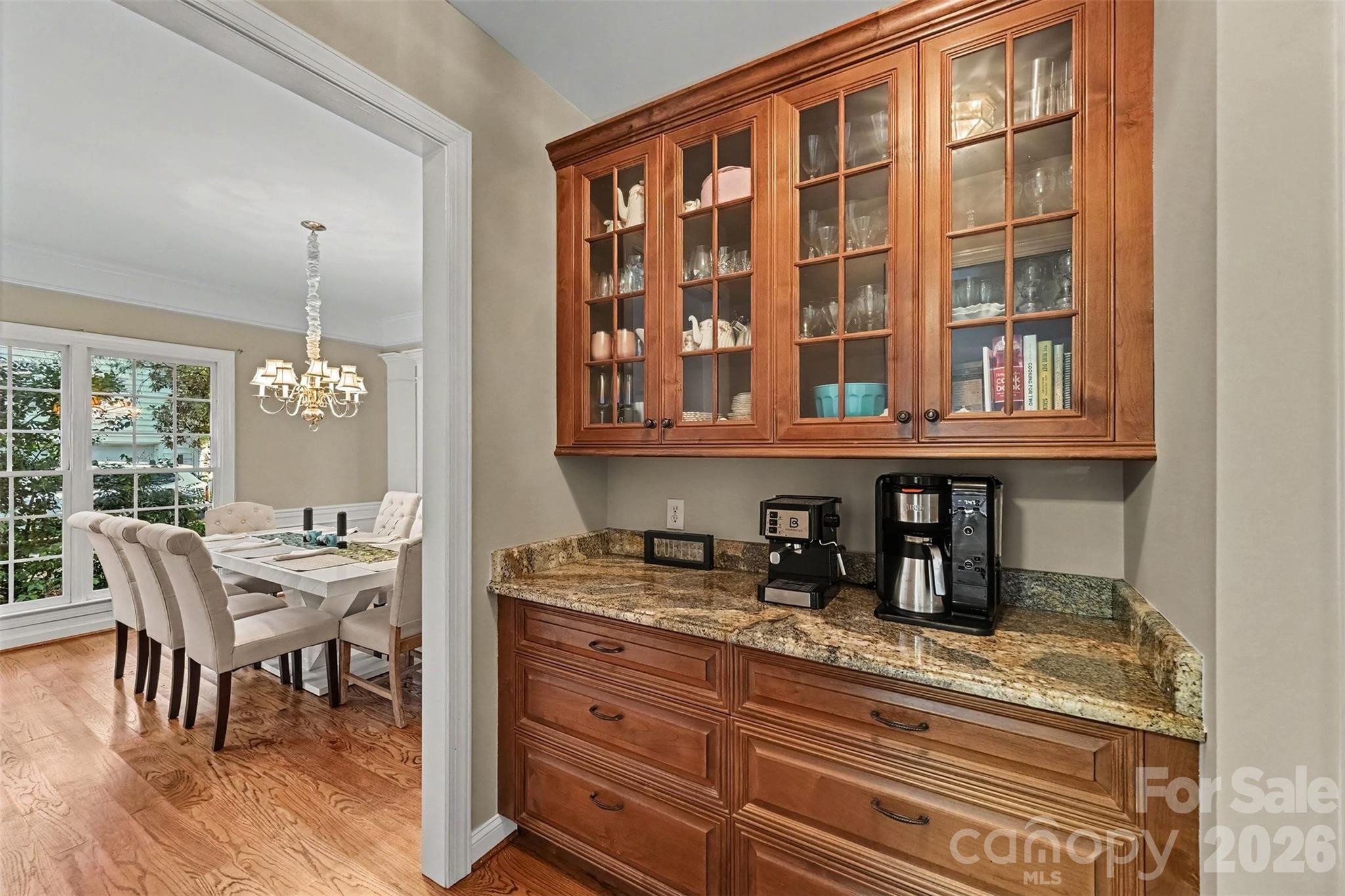 5523 Tullamore Lane Property Photo 5