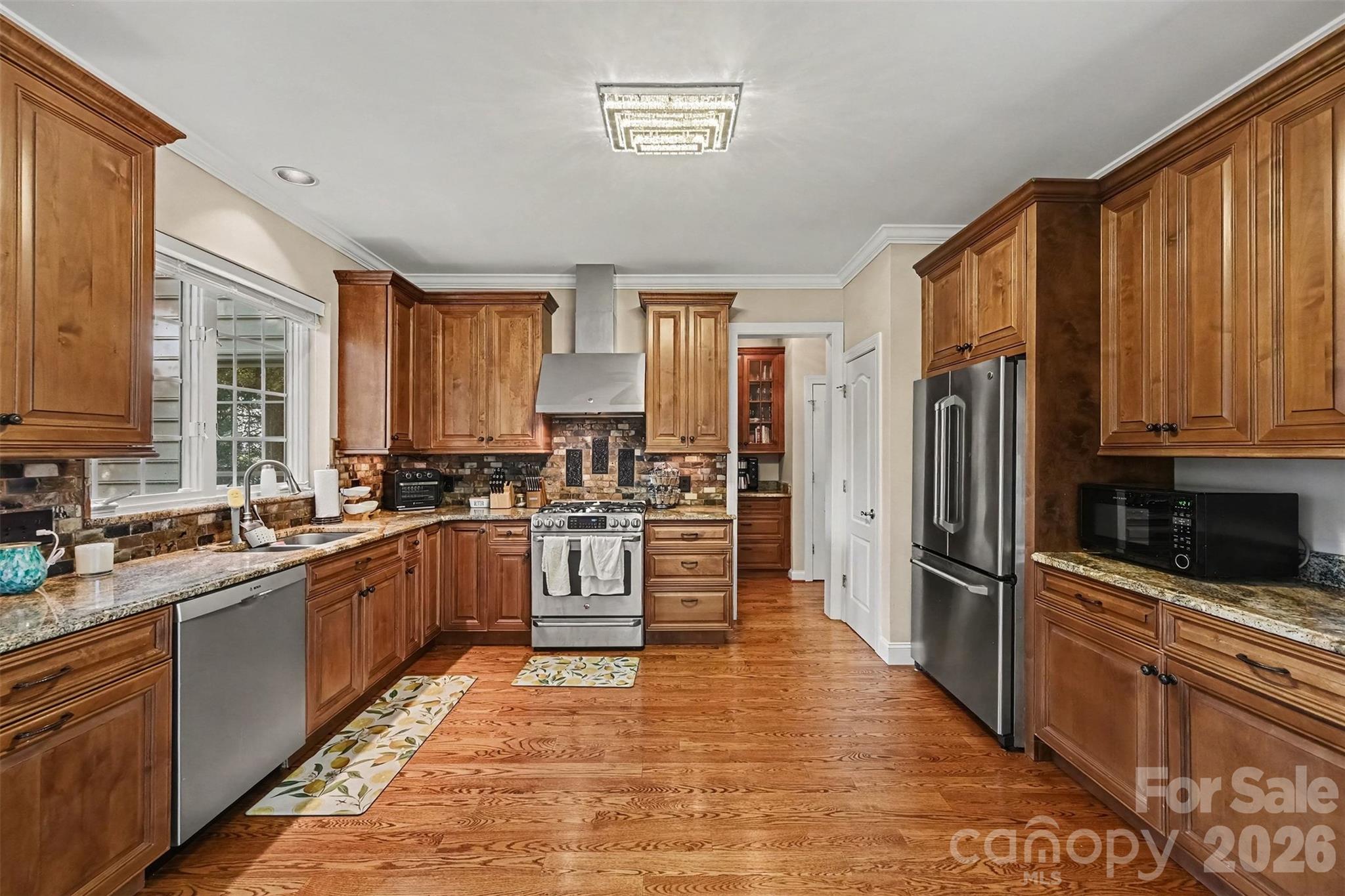 5523 Tullamore Lane Property Photo 6