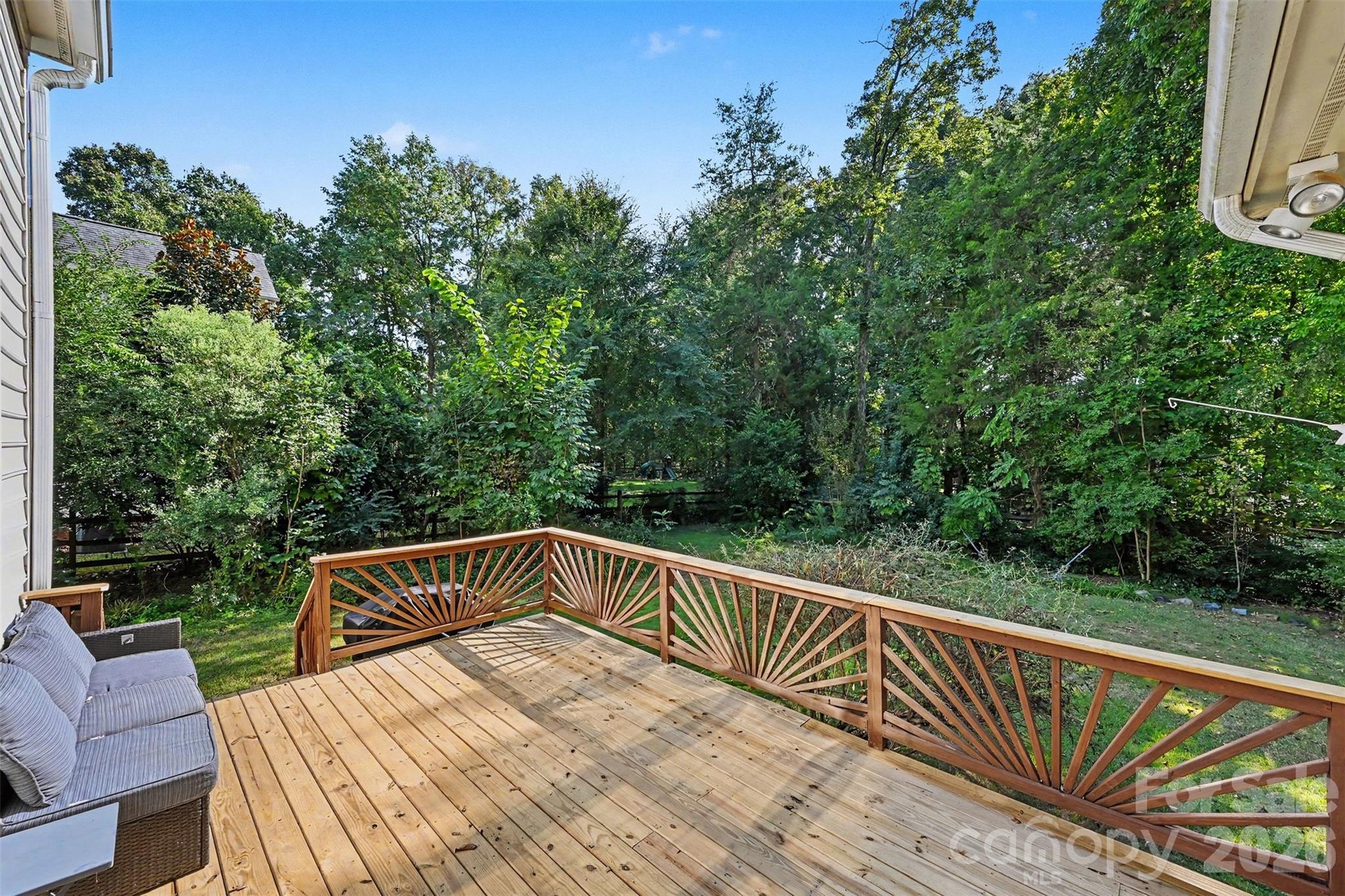 5523 Tullamore Lane Property Photo 23