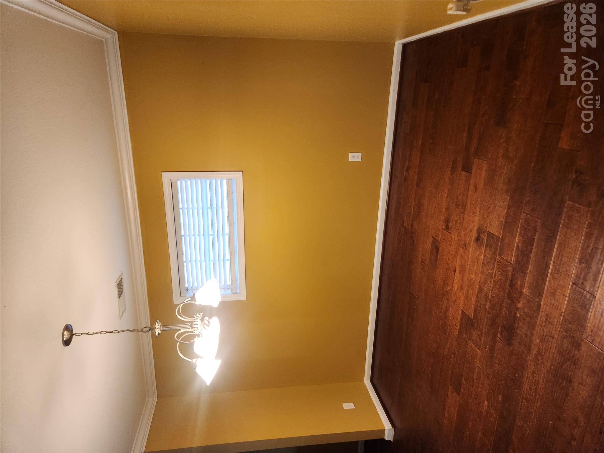 1168 Triple Crown Court Property Photo 5