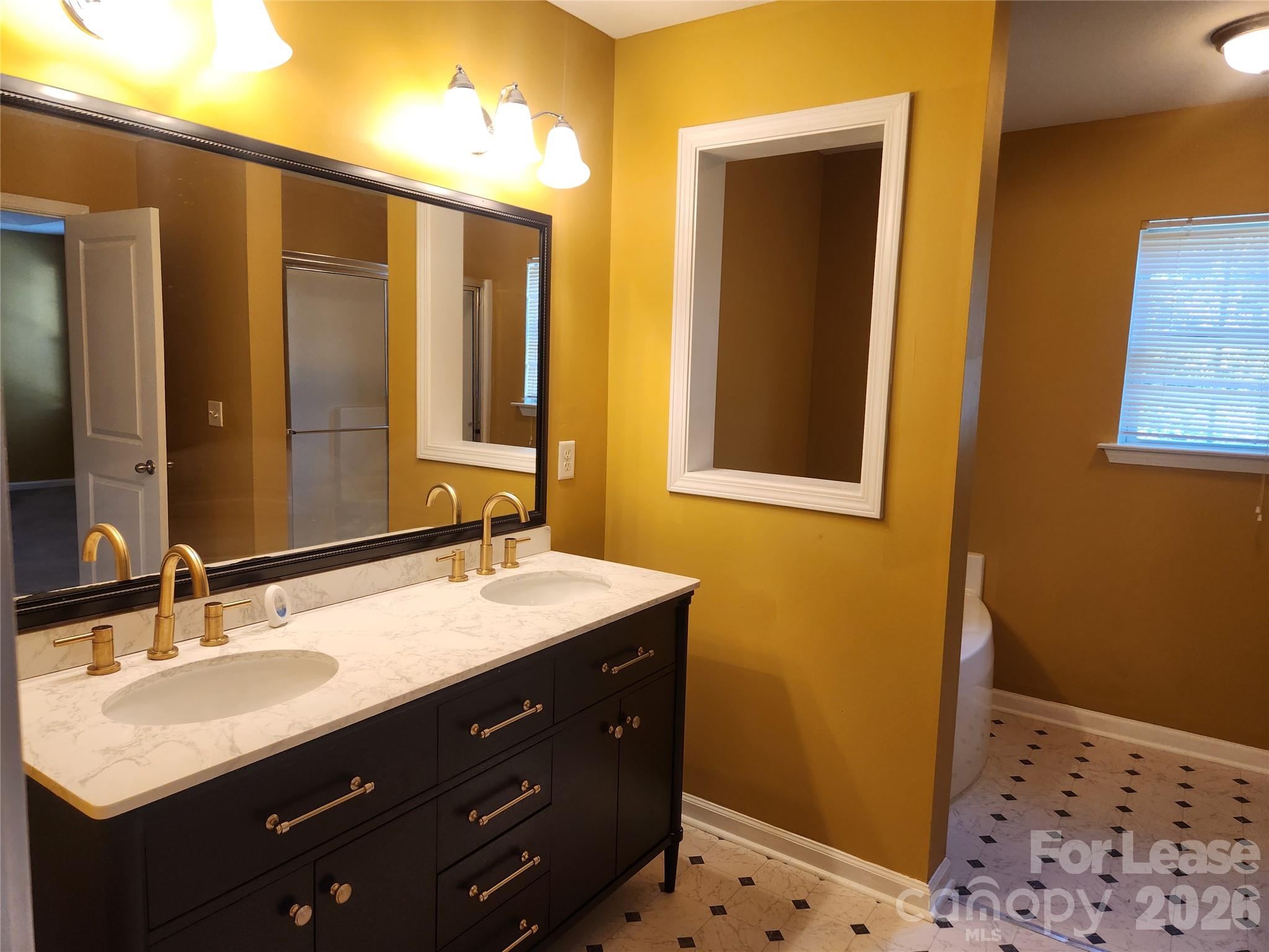1168 Triple Crown Court Property Photo 21