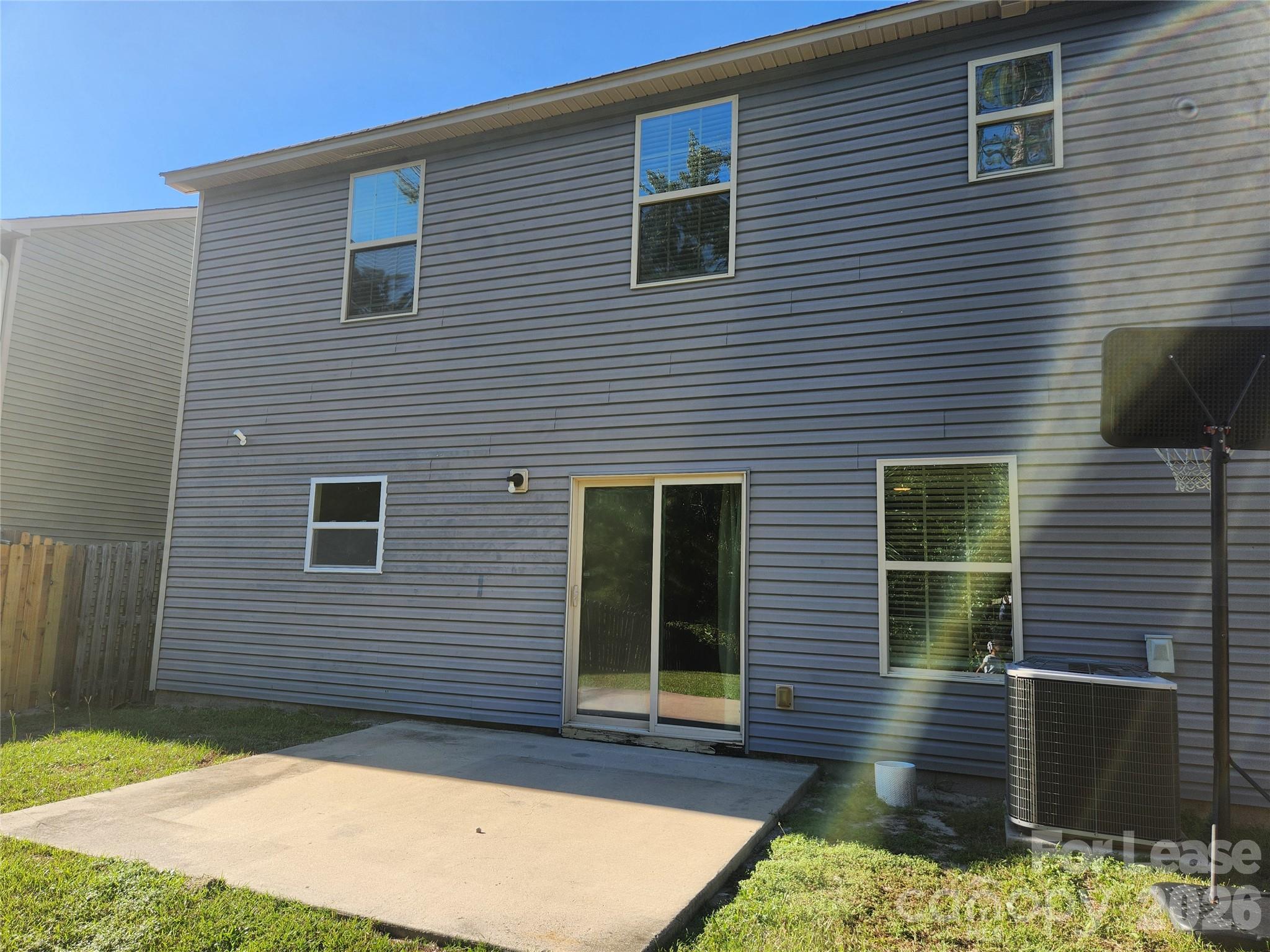 1168 Triple Crown Court Property Photo 29