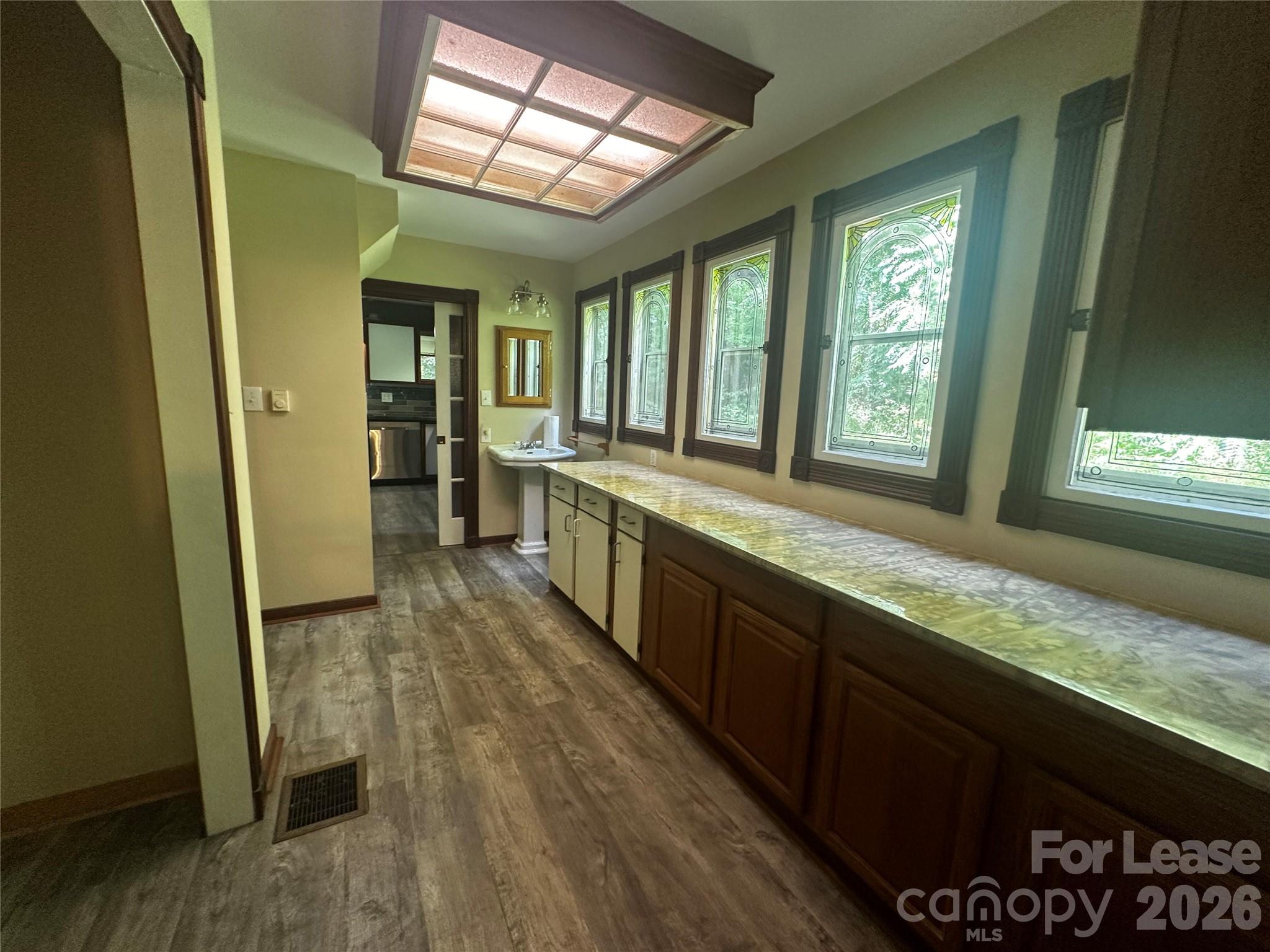 701 Deacon Road Property Photo 10