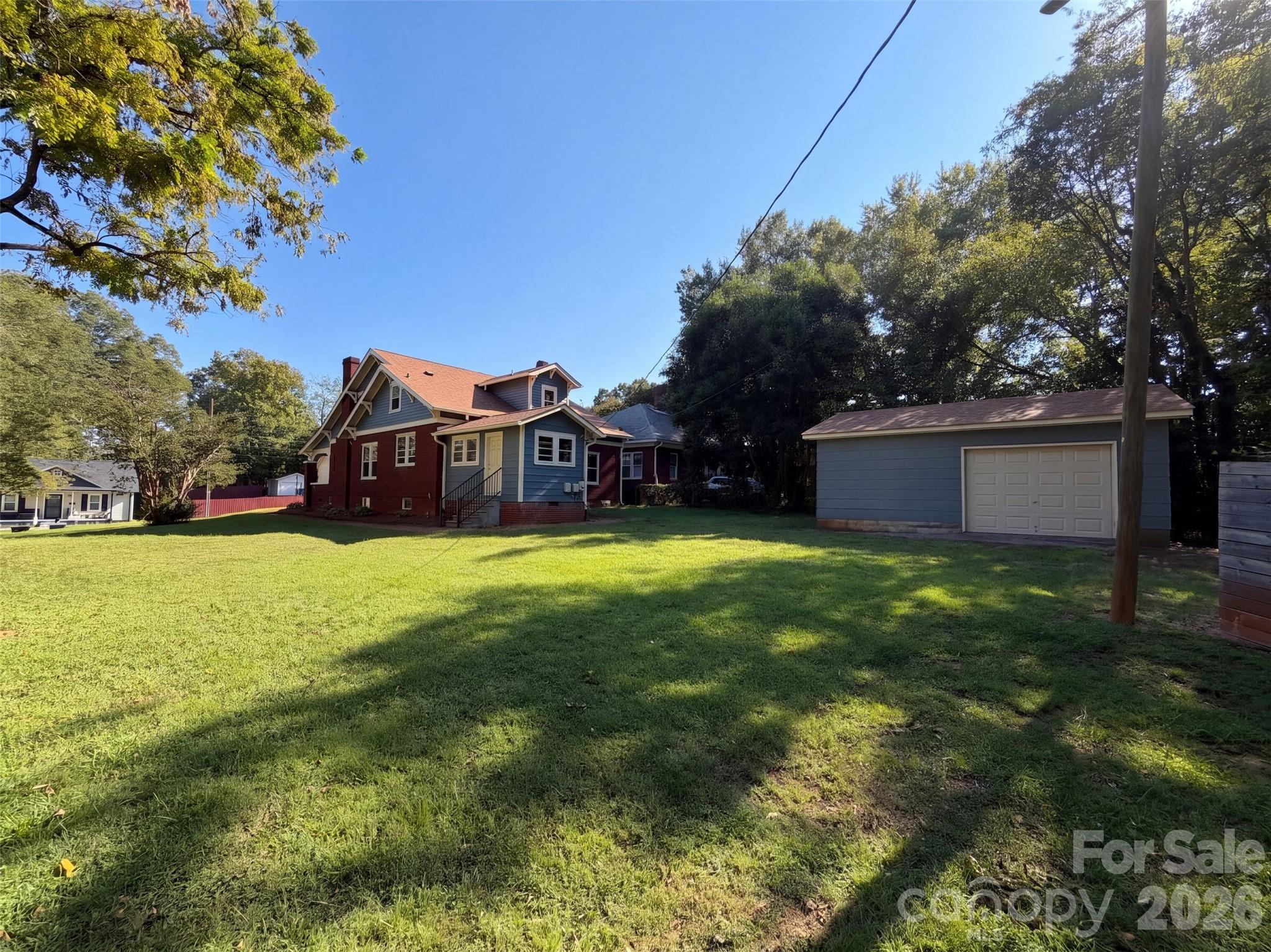 1016 Scales Street Property Photo 17