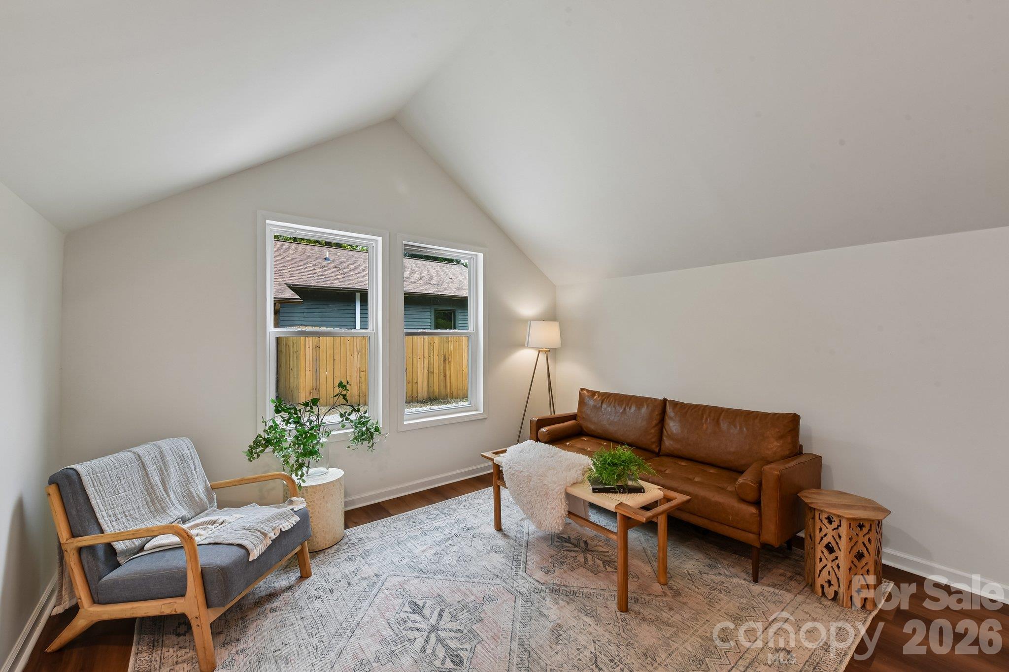 213 Kings Mountain Street B Property Photo 5
