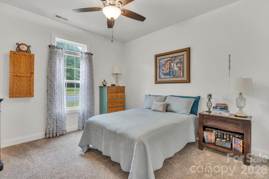 1115 King George Court Property Photo 26