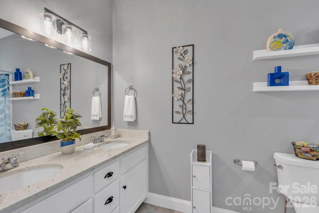 1115 King George Court Property Photo 28