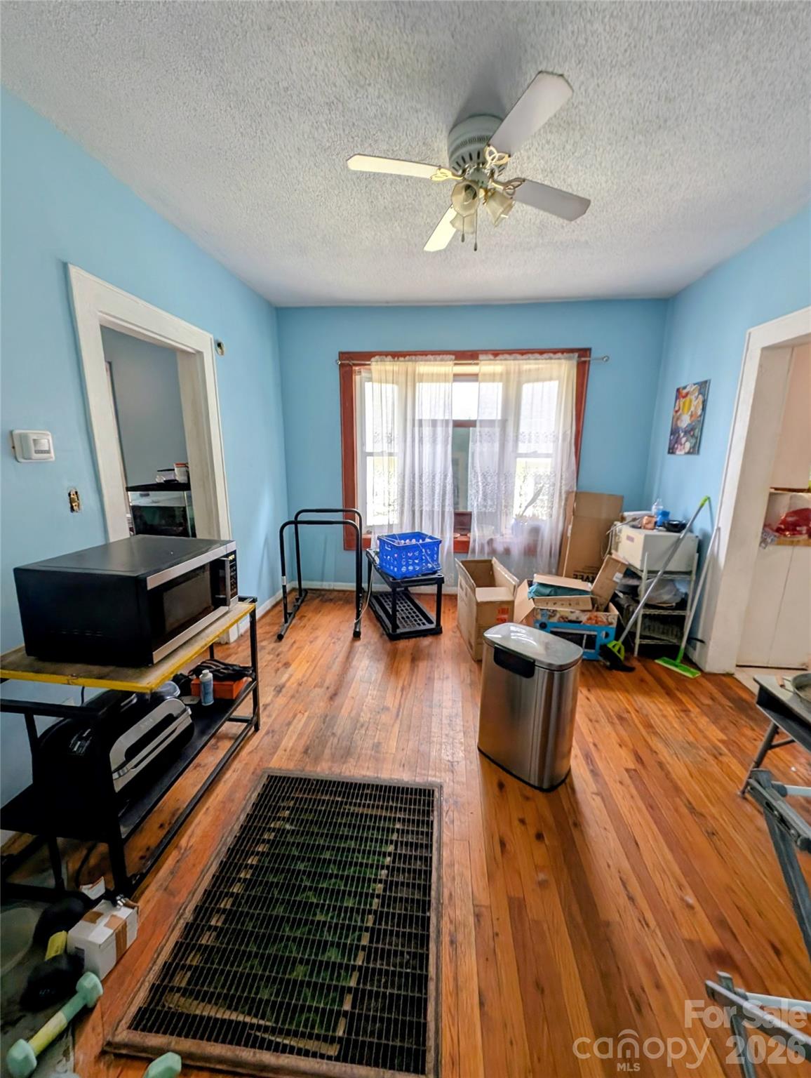 306 Morris Street Property Photo 4