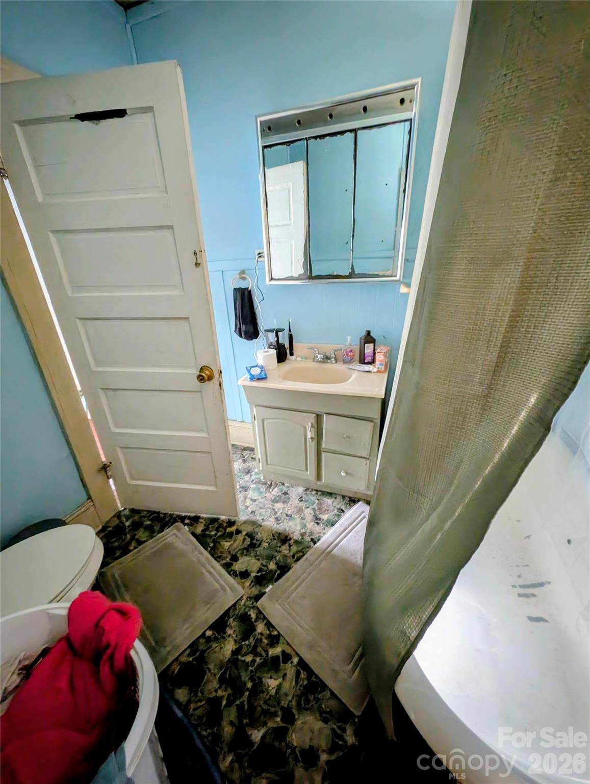 306 Morris Street Property Photo 6