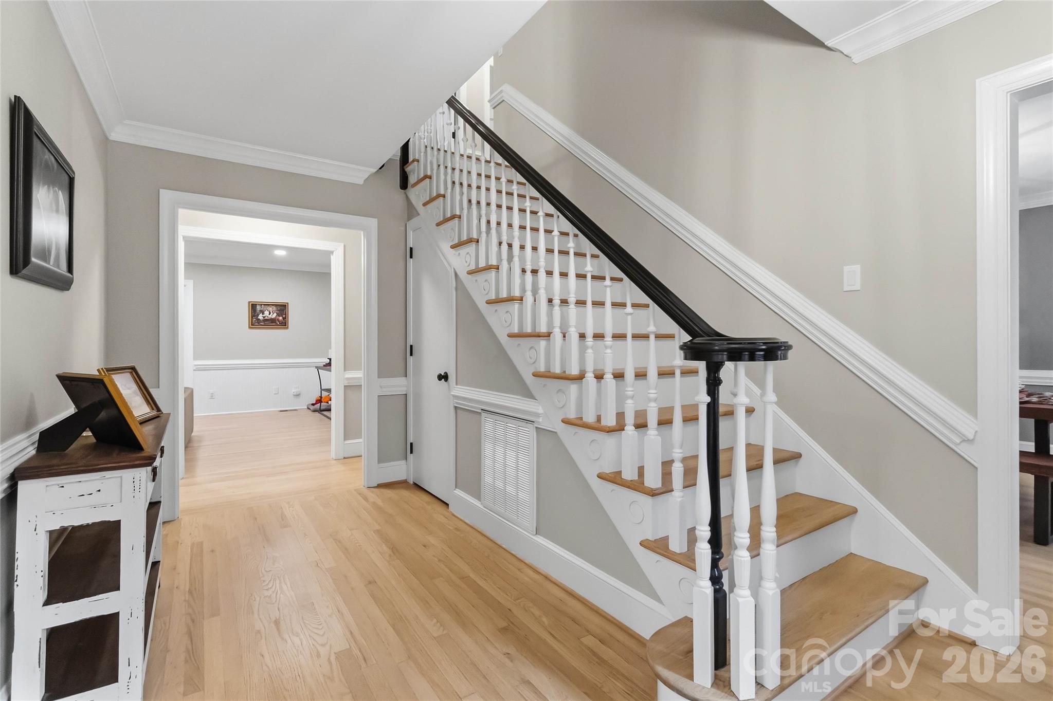 9414 Tillot Drive Property Photo 4