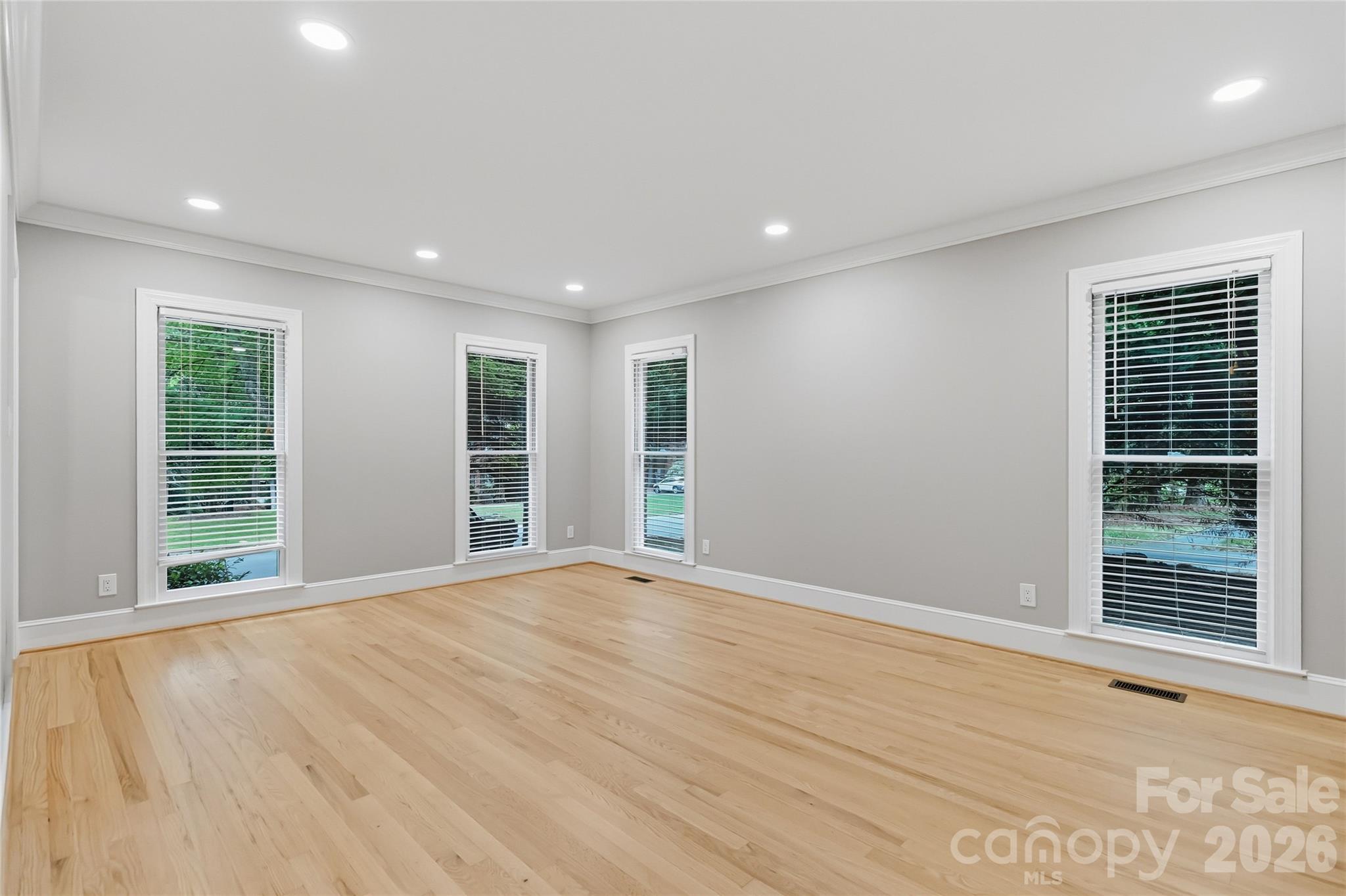 9414 Tillot Drive Property Photo 8