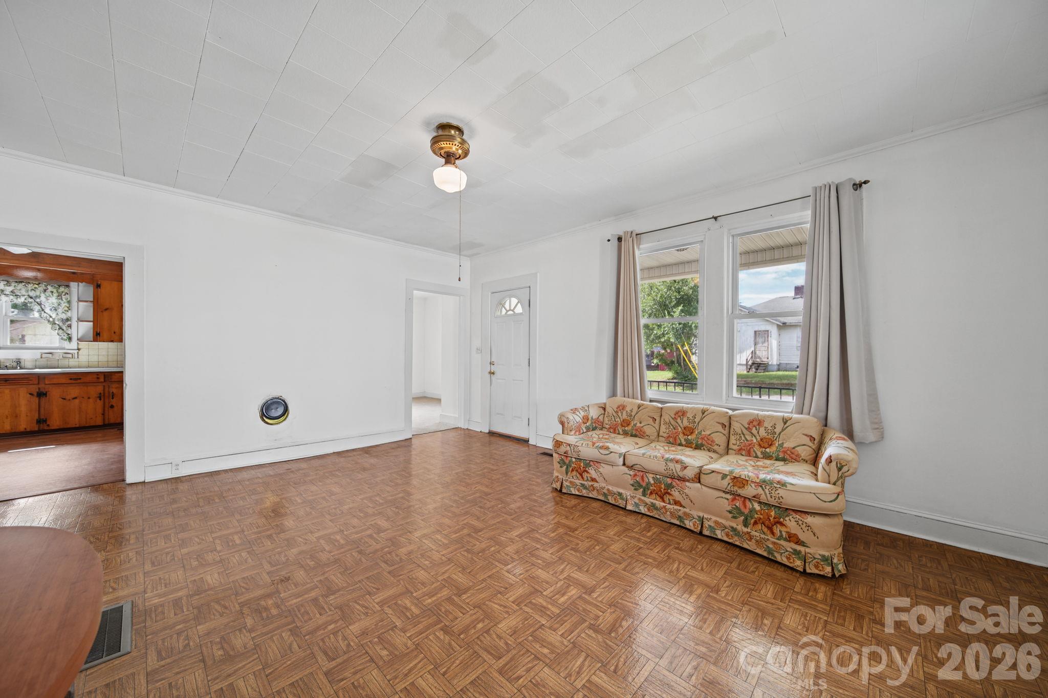227 School Street Property Photo 4