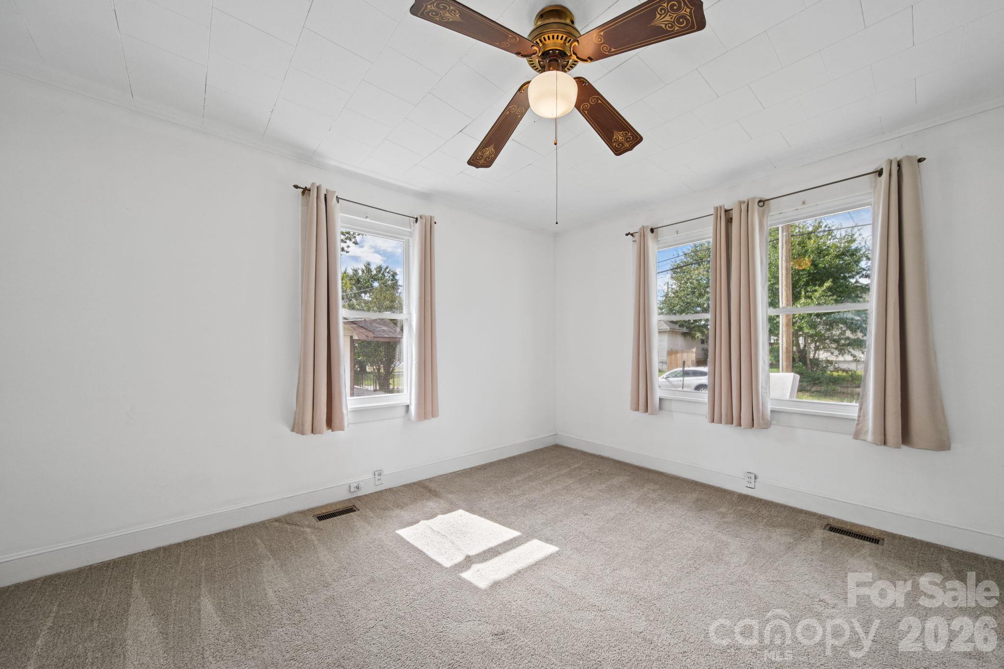 227 School Street Property Photo 11