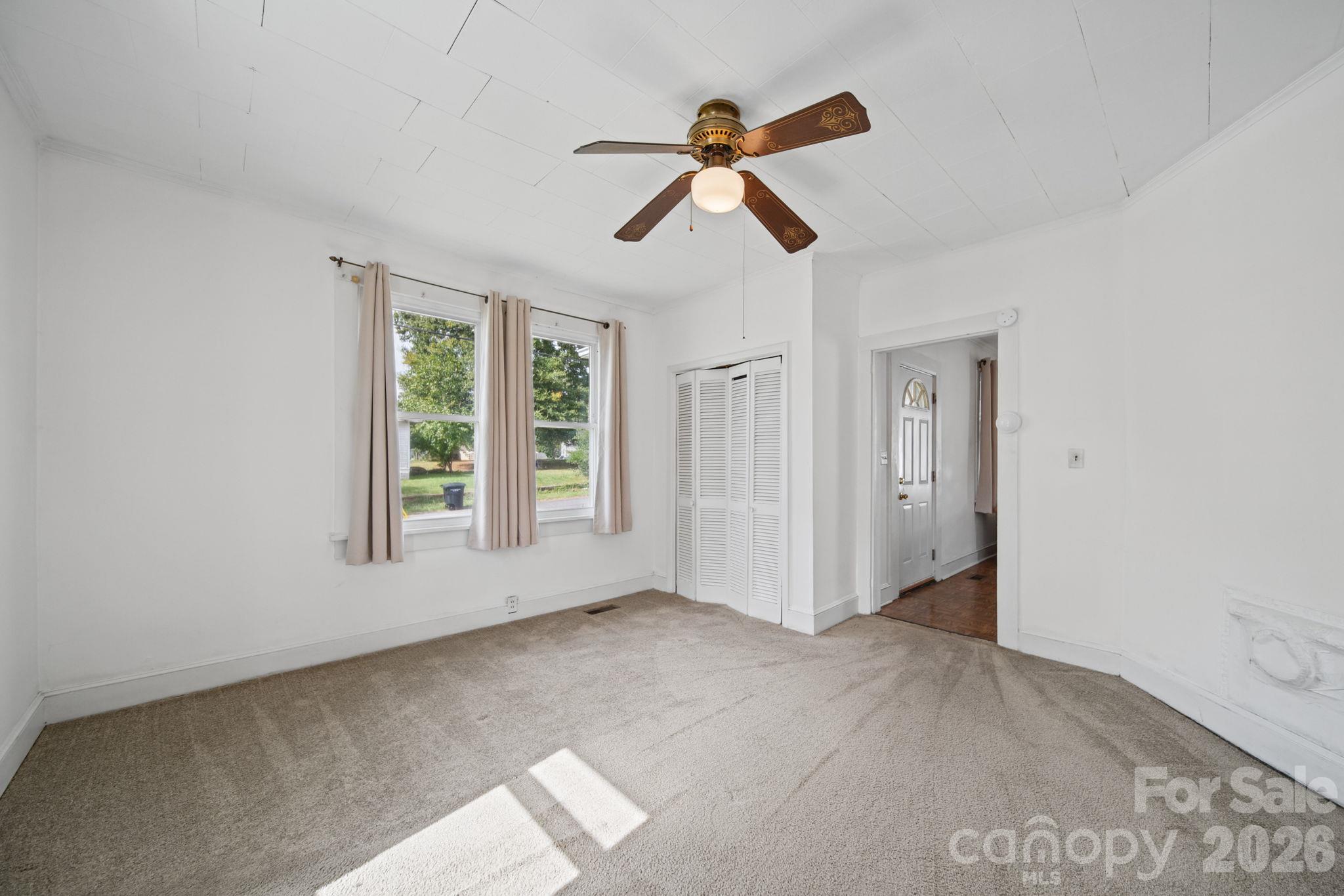227 School Street Property Photo 12