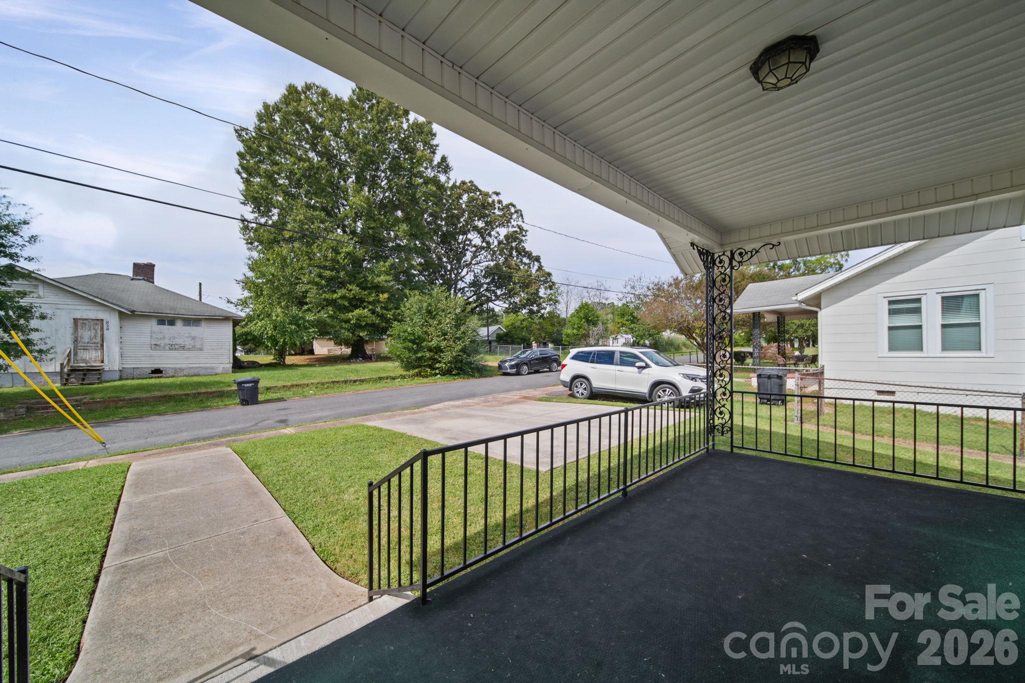 227 School Street Property Photo 21
