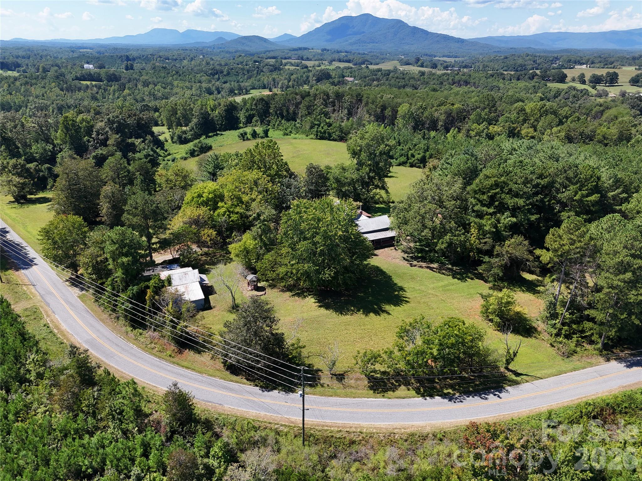 2125 Whiteside Road Property Photo 2