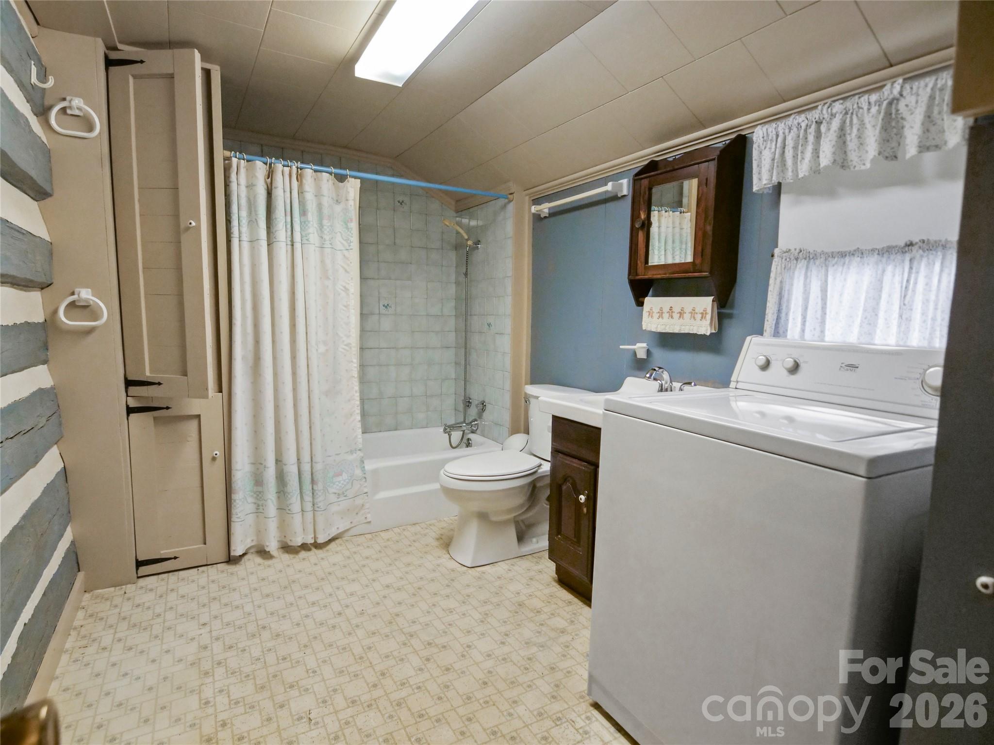 2125 Whiteside Road Property Photo 11
