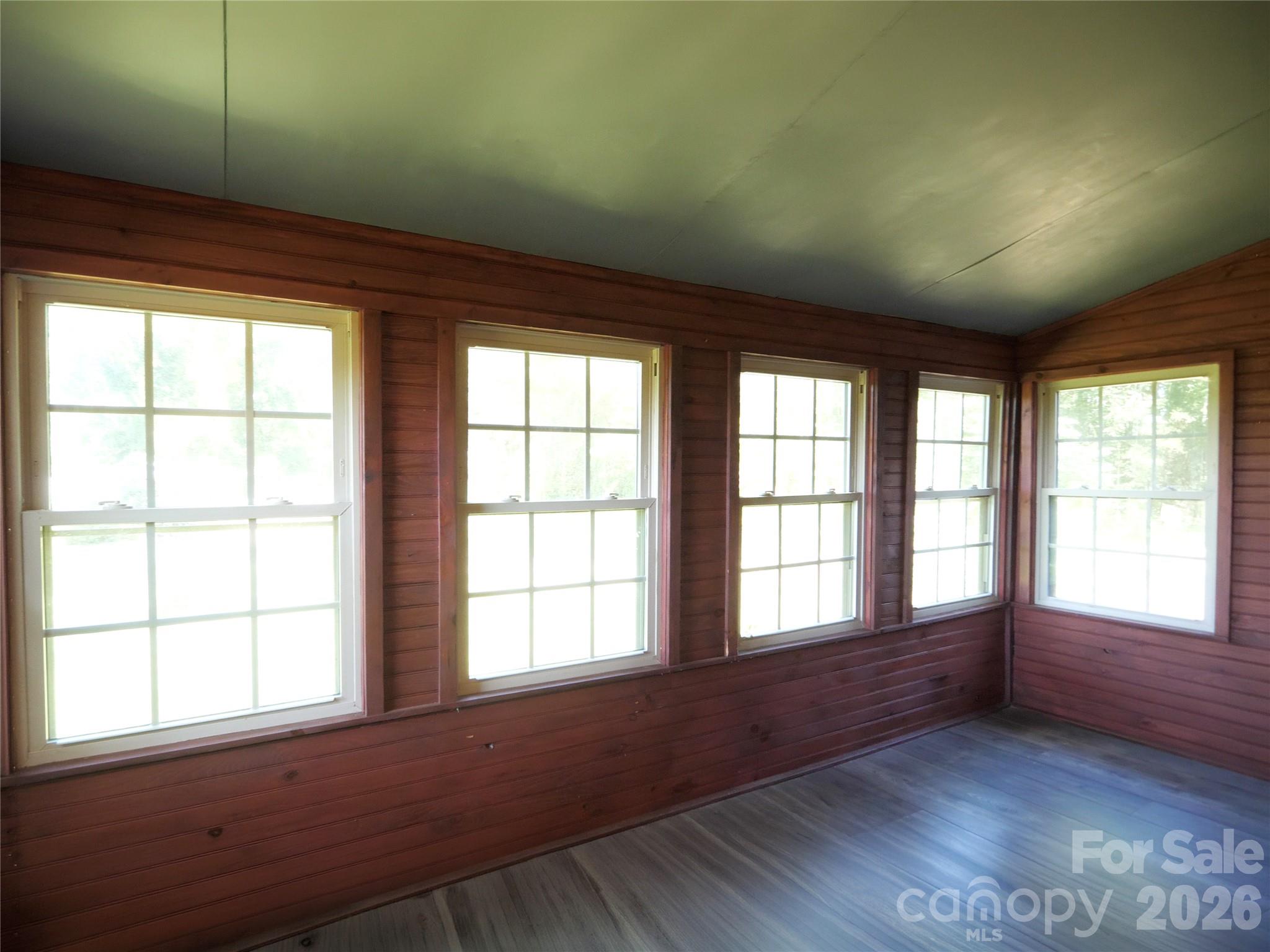 2125 Whiteside Road Property Photo 15