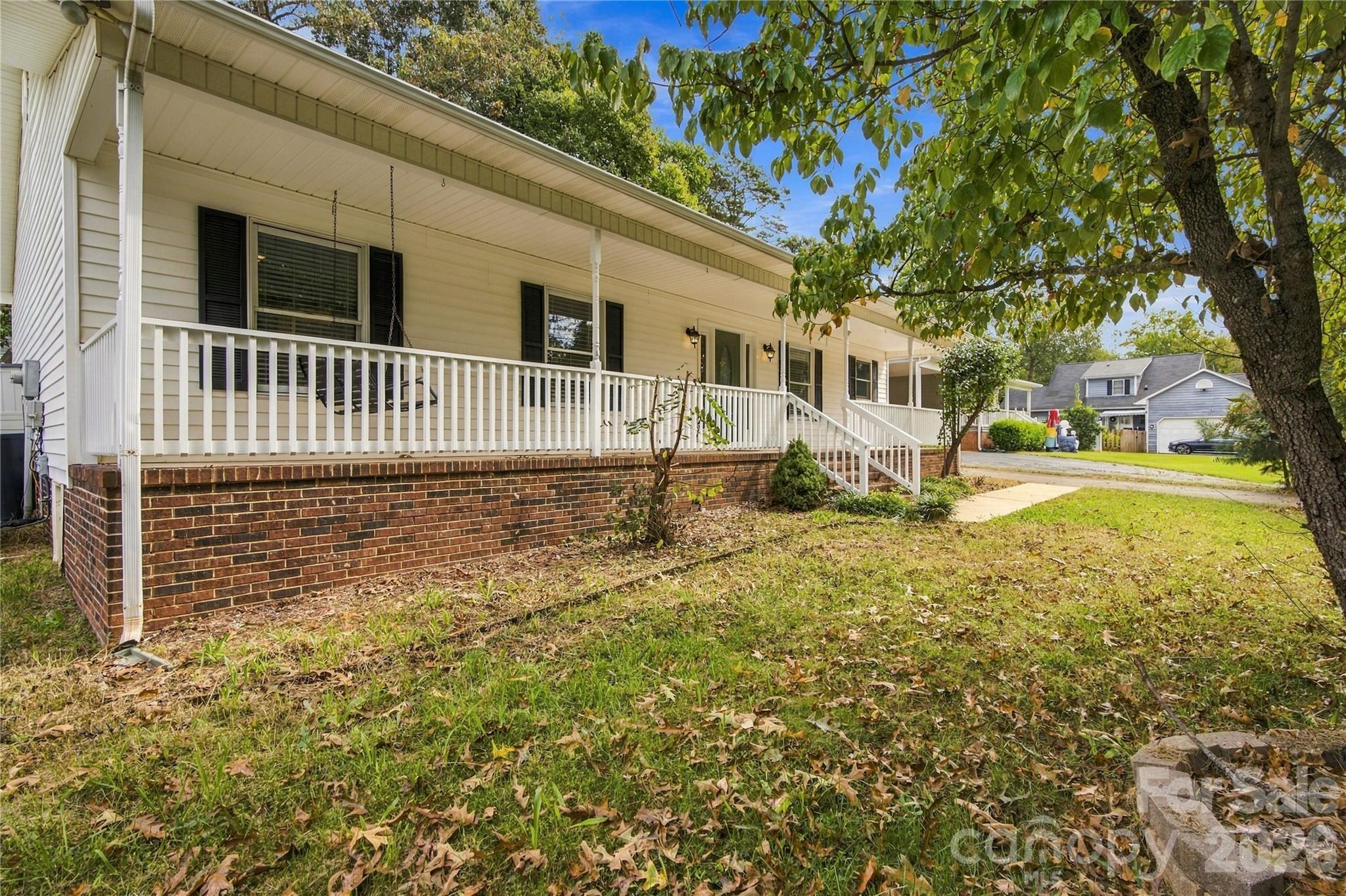 7861 Sarah Drive Property Photo 2