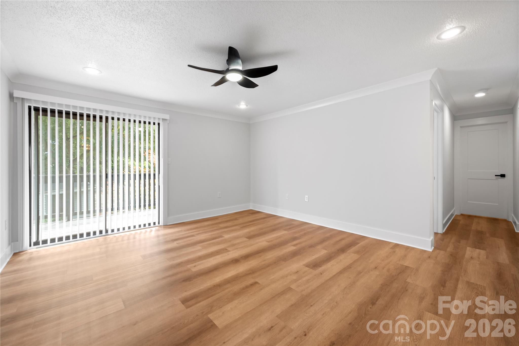 4906 Sardis Road Property Photo 6