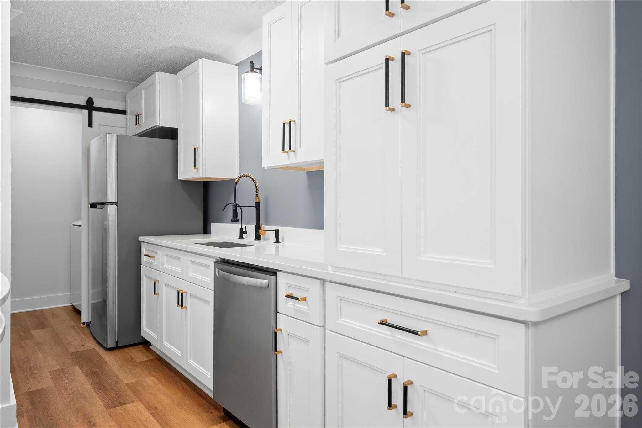 4906 Sardis Road Property Photo 13