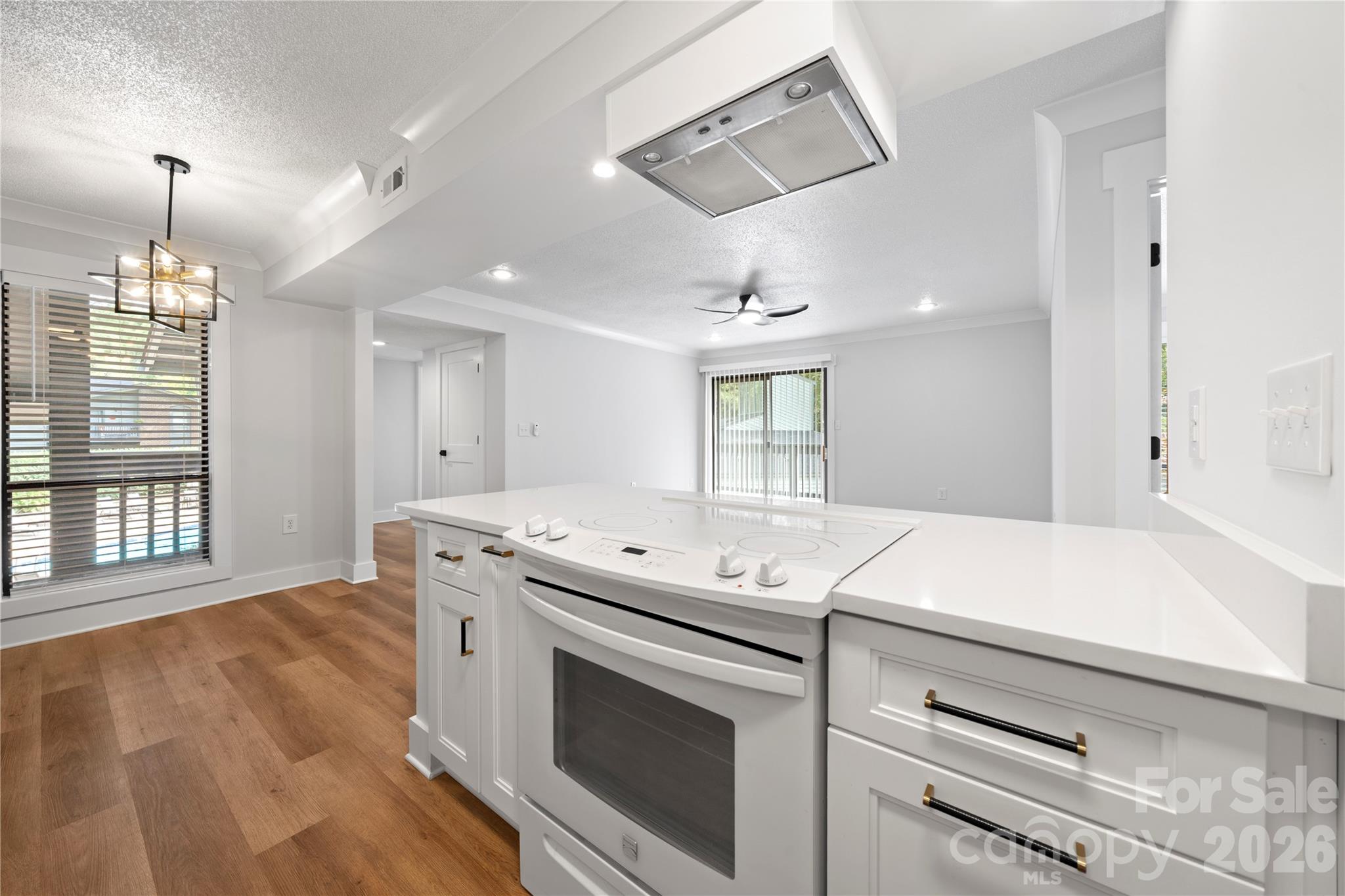 4906 Sardis Road Property Photo 15
