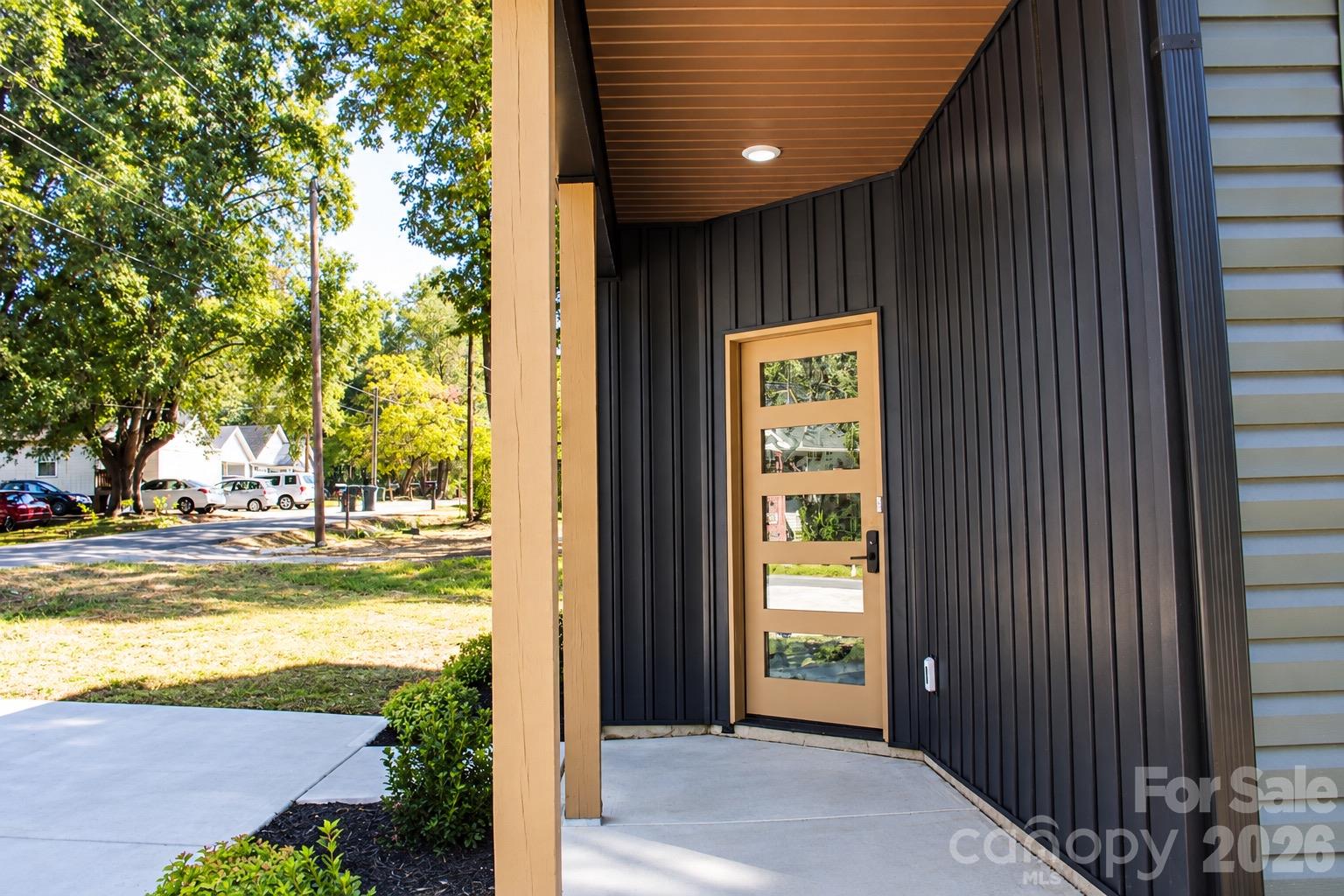 263 Bellhaven Place Property Photo 4