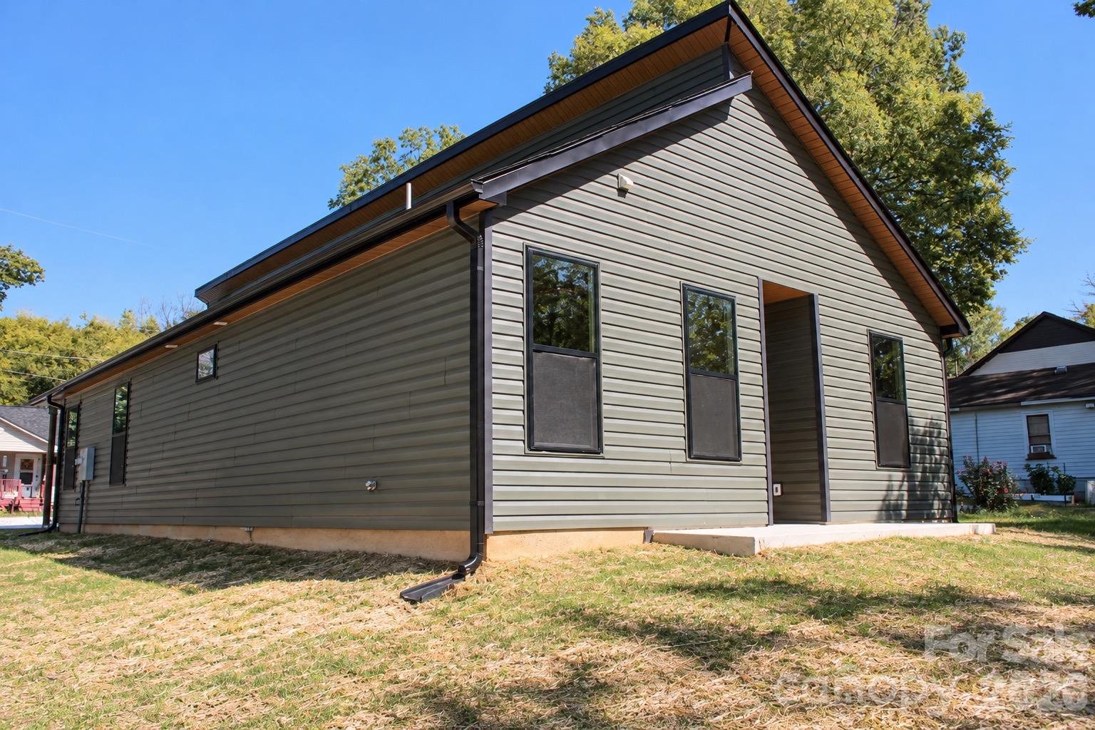 263 Bellhaven Place Property Photo 5