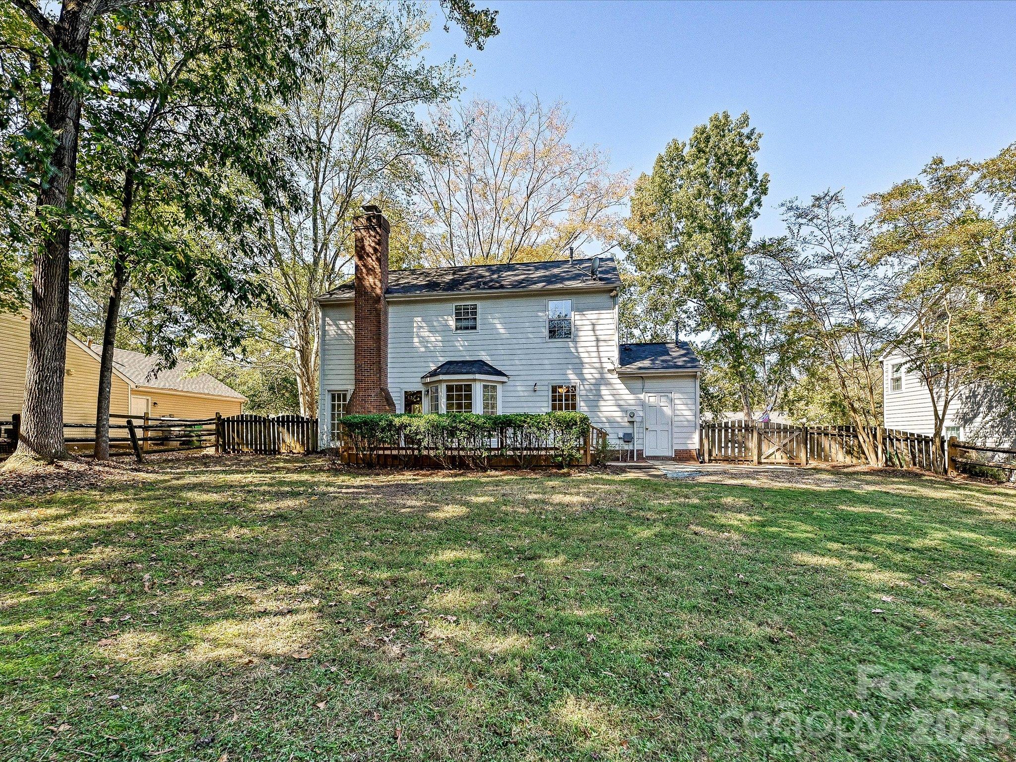 8614 Golf Ridge Drive Property Photo 28
