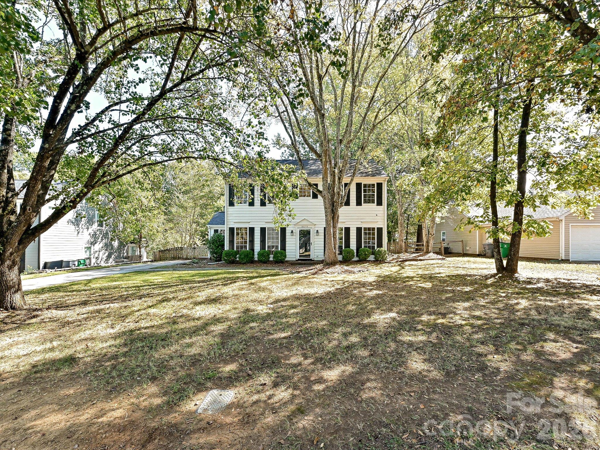 8614 Golf Ridge Drive Property Photo 30