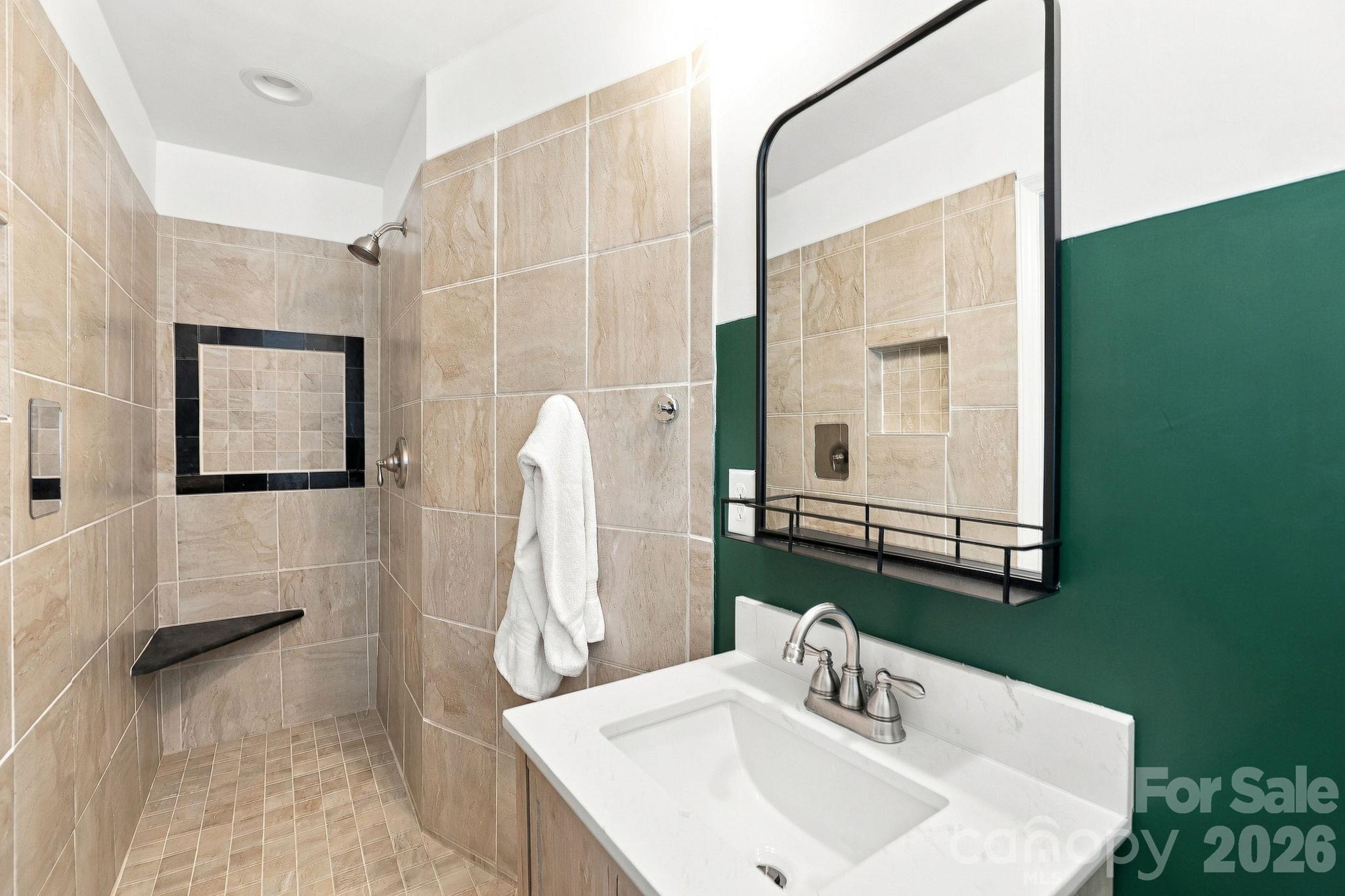 4001 Sussex Avenue Property Photo 19
