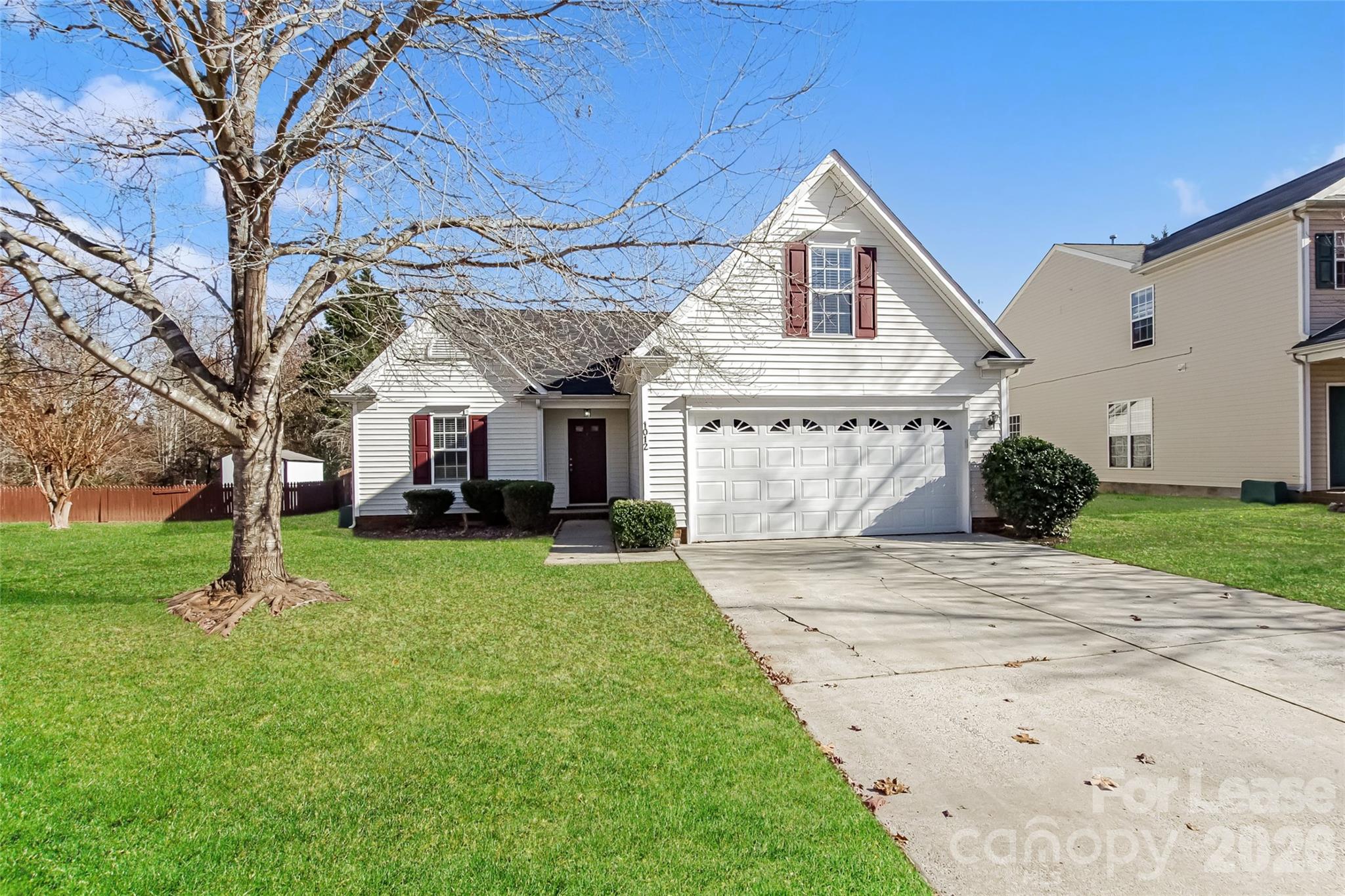 1012 Missouri River Lane Property Photo 1