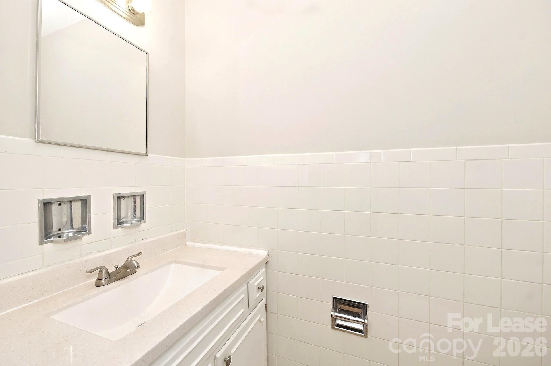 3814 Sheffield Drive Property Photo 13