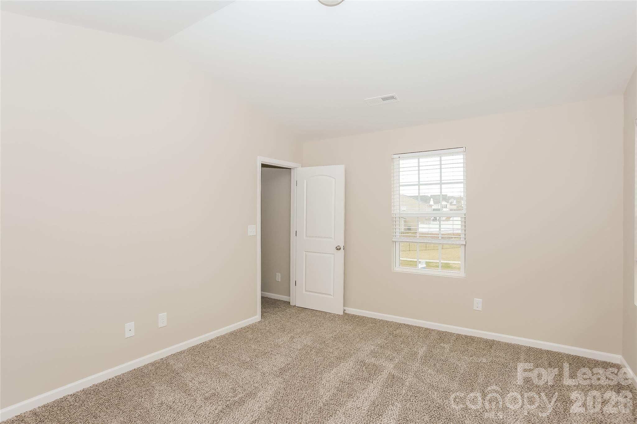 232 Valerie Drive Property Photo 8