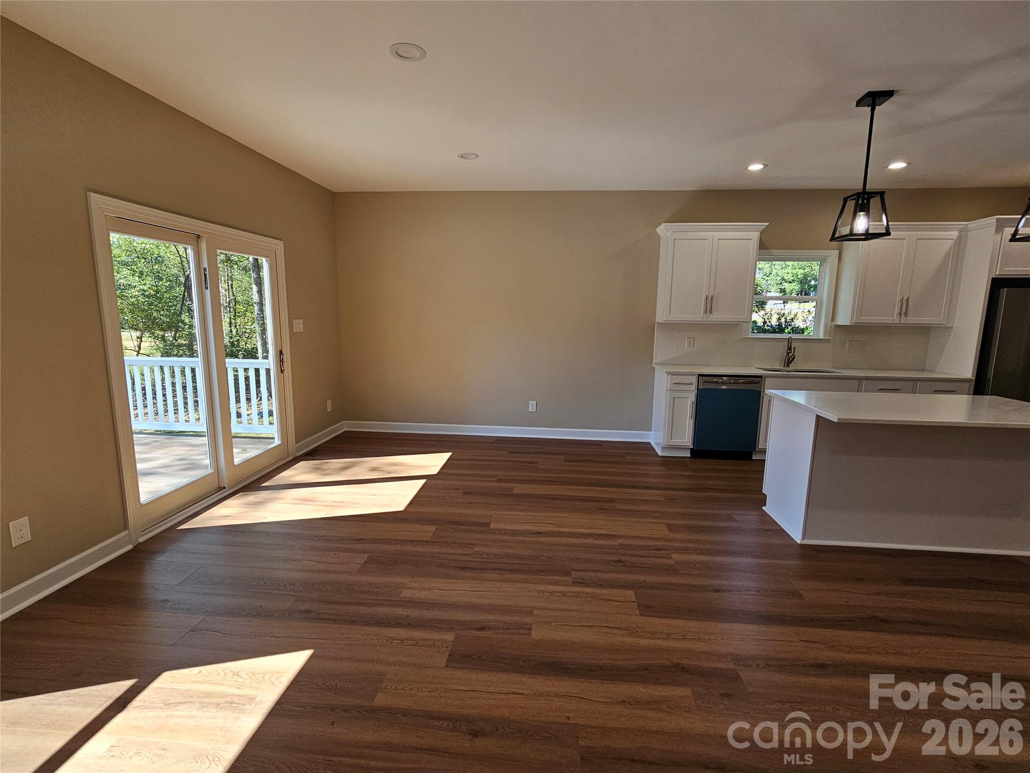 3670 Travertine Drive Property Photo 6