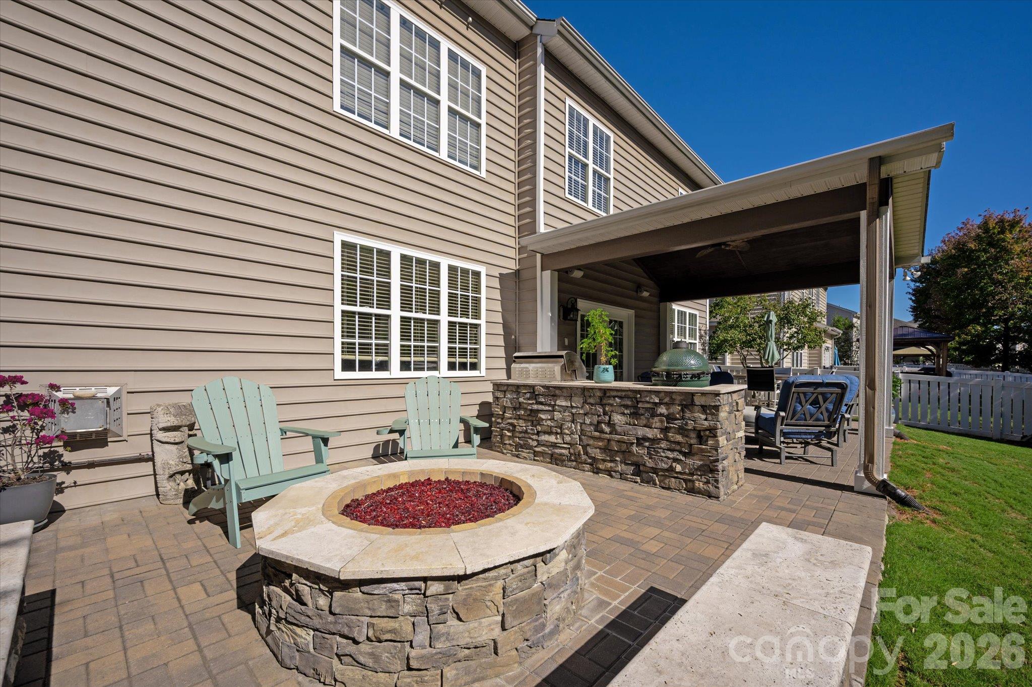 6107 Cactus Valley Road Property Photo 4