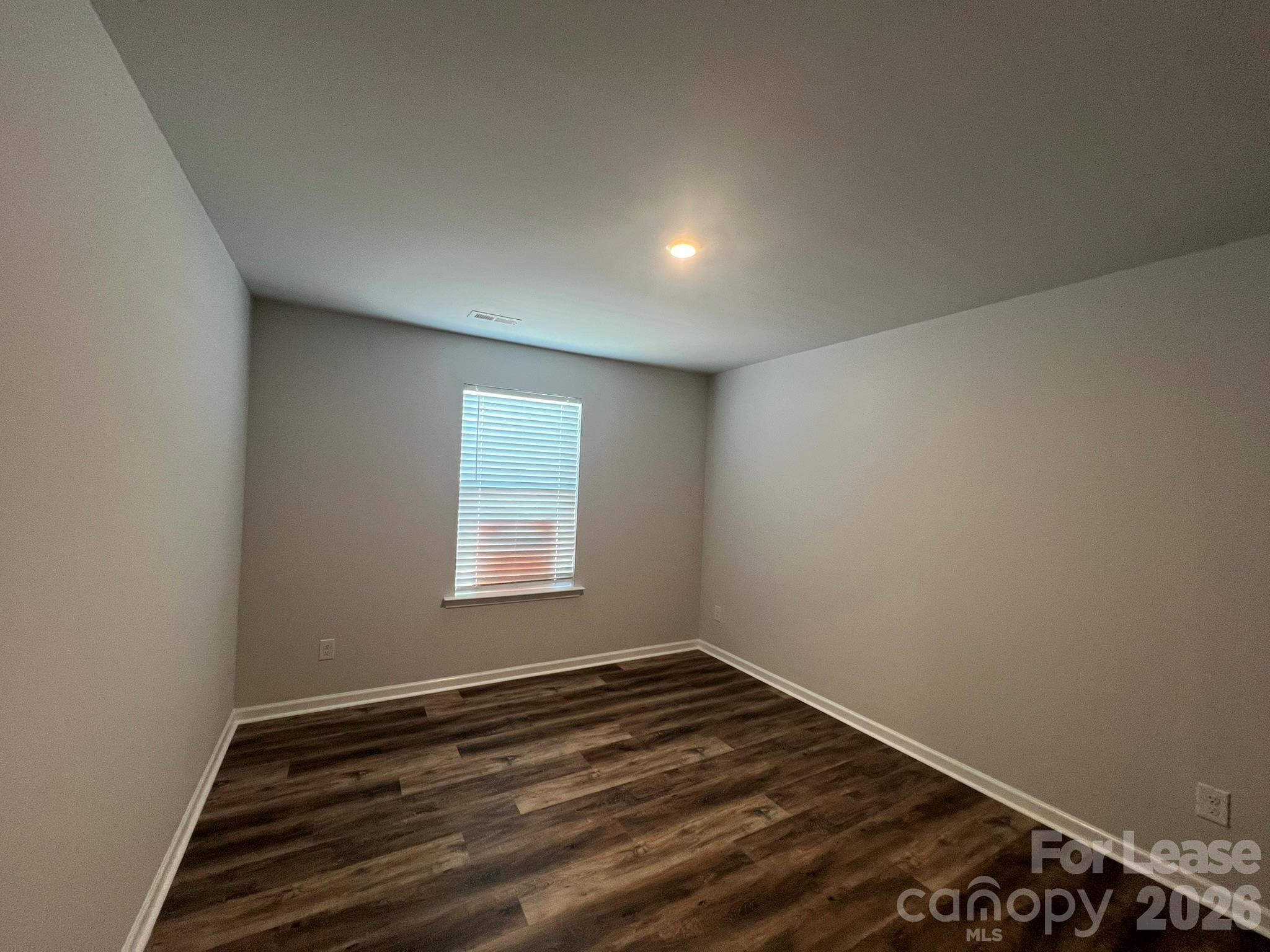 621 High Hill Drive Property Photo 18
