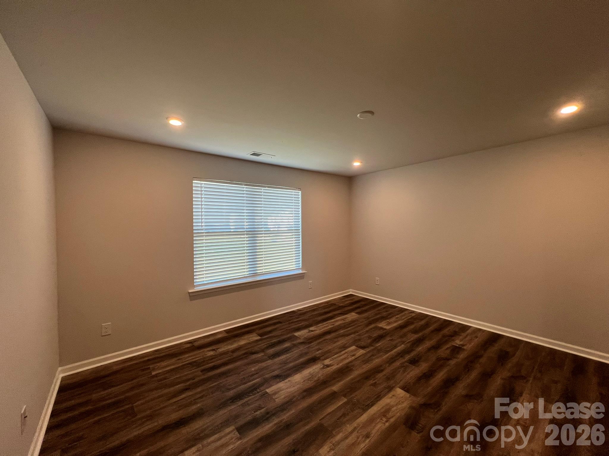 621 High Hill Drive Property Photo 23
