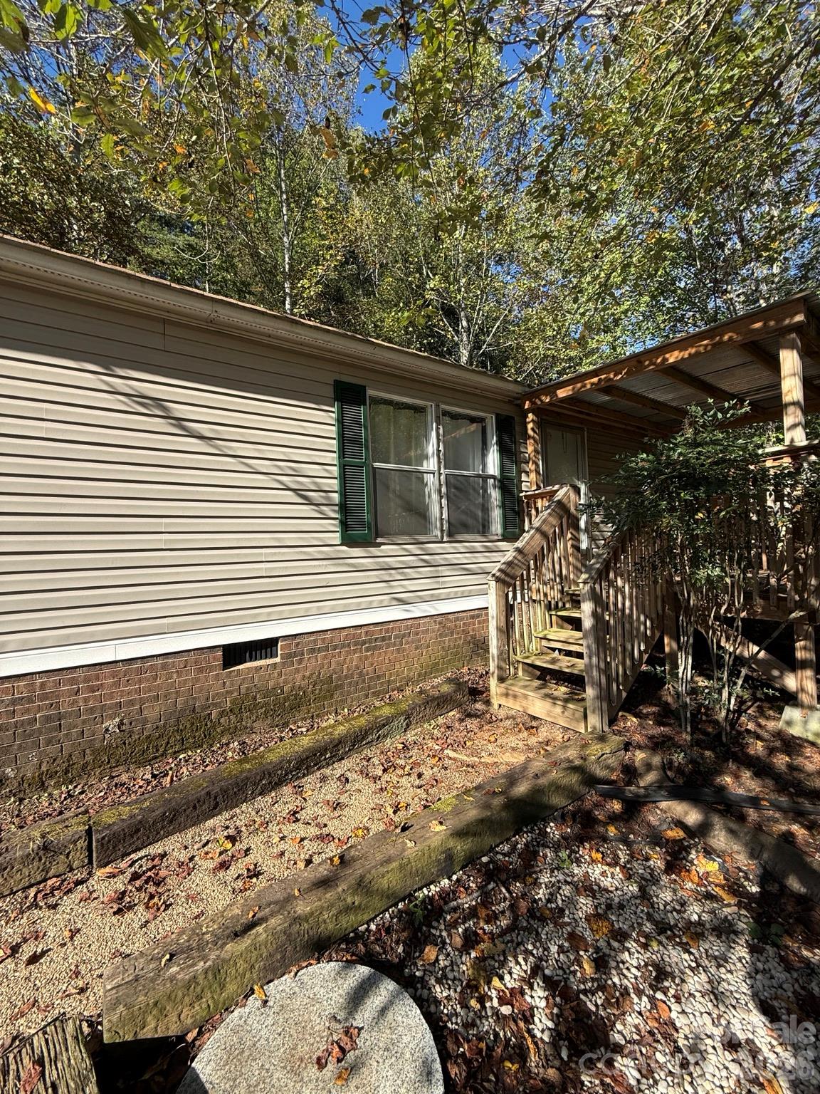 1516 Abington Road Property Photo 8